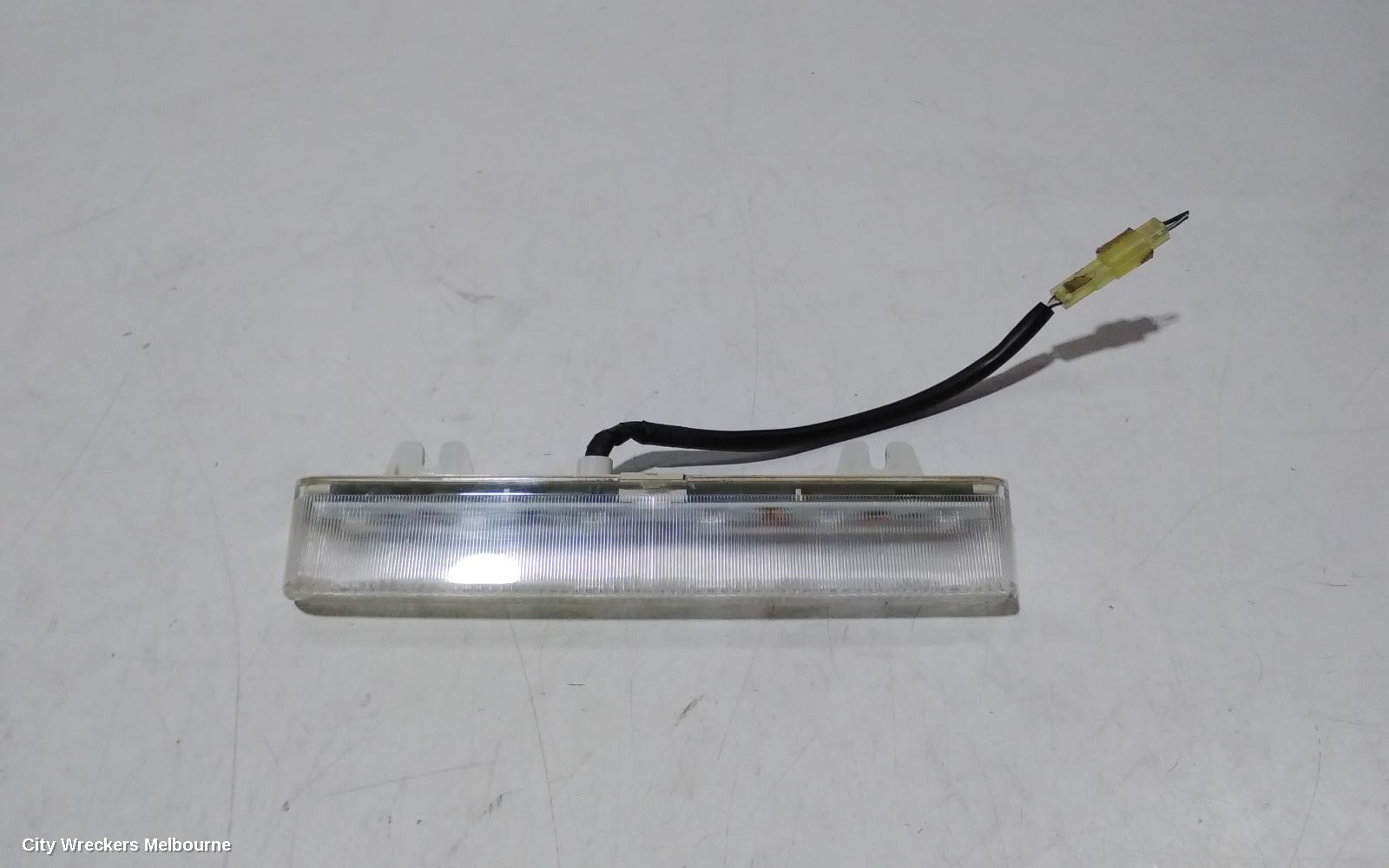 SUZUKI SWIFT HIGH LEVEL STOPLIGHT, FZ, 02/2011 - 03/2017 - Image 3