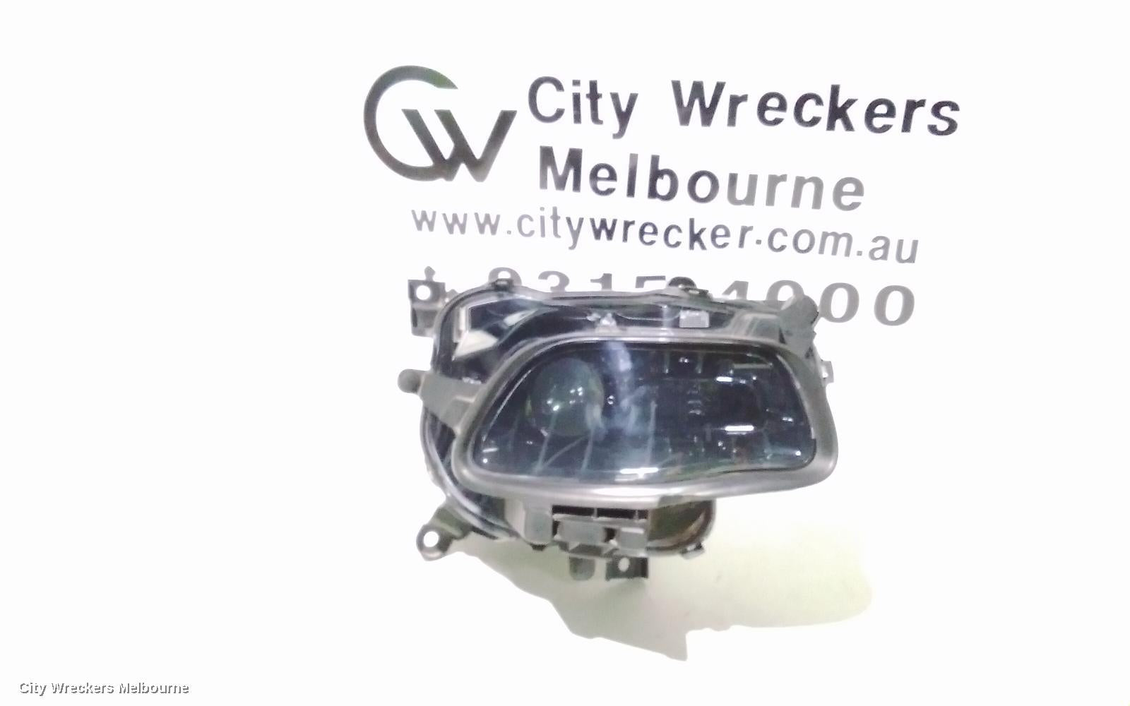JEEP CHEROKEE RIGHT HEADLAMP, KL, XENON, W/ BLACK INSERT TYPE, 02/2014 - 03/2018 - Image 1