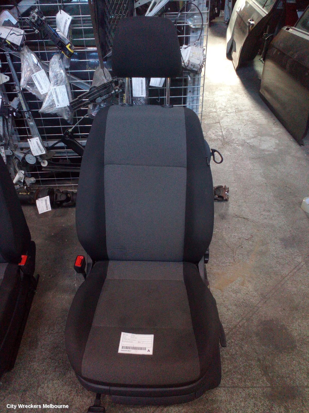 VOLKSWAGEN CADDY FRONT SEAT, LH FRONT, 2KN, 07/2015 - 02/2021 - Image 1