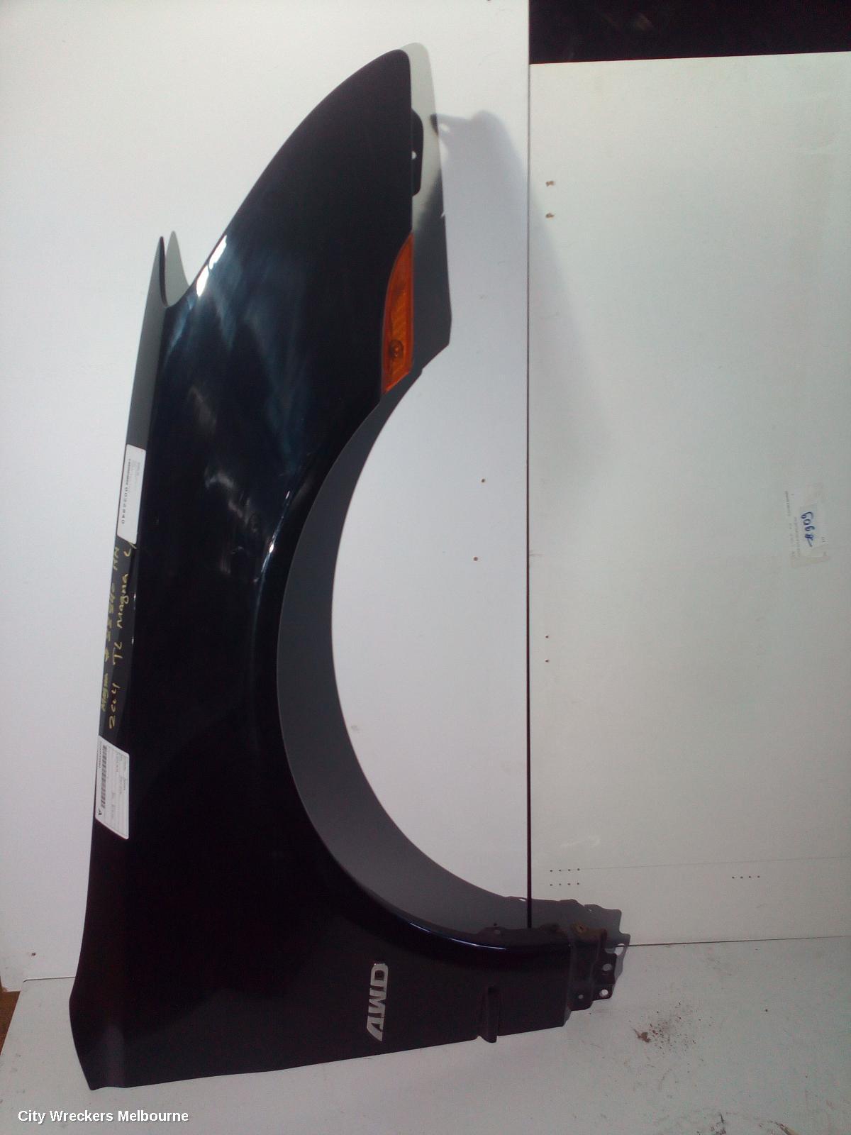 MITSUBISHI MAGNA RIGHT GUARD, TL 06/2003 - 08/2005 - Image 2