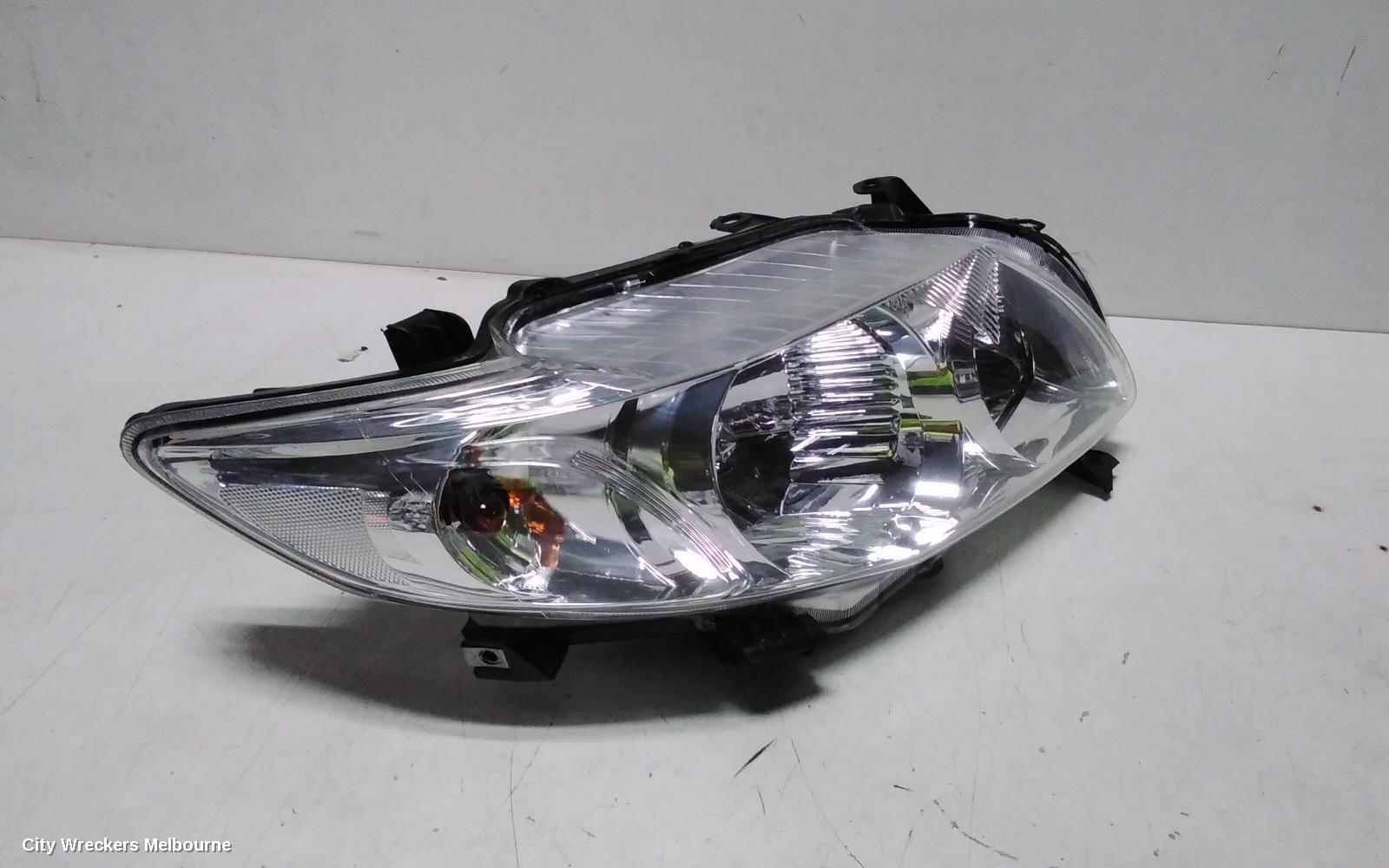 TOYOTA COROLLA RIGHT HEADLAMP, ZRE152/20153R, W/ HALOGEN TYPE, CHROME INSERT, SEDAN, 04/2010 - 12/2013 - Image 2