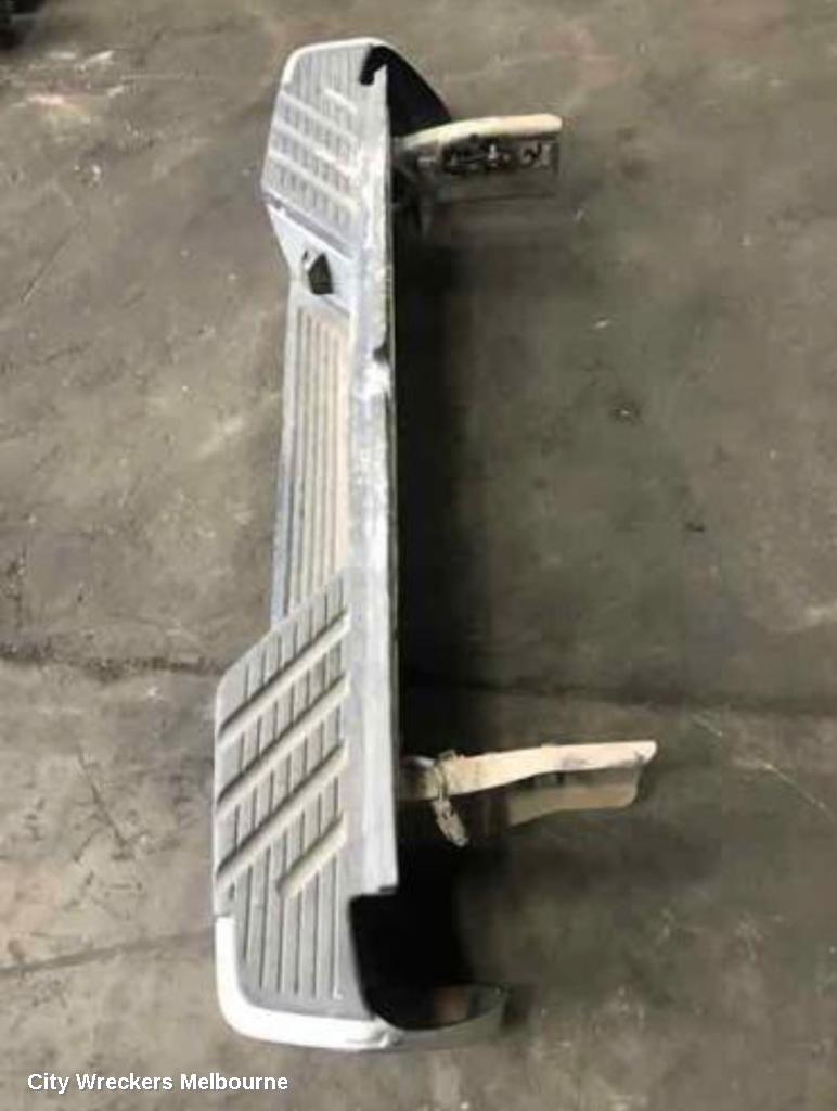 NISSAN NAVARA REAR BUMPER, D40 (VIN MNT), CHROME FACIA ONLY, 09/2005 - 08/2015 - Image 2