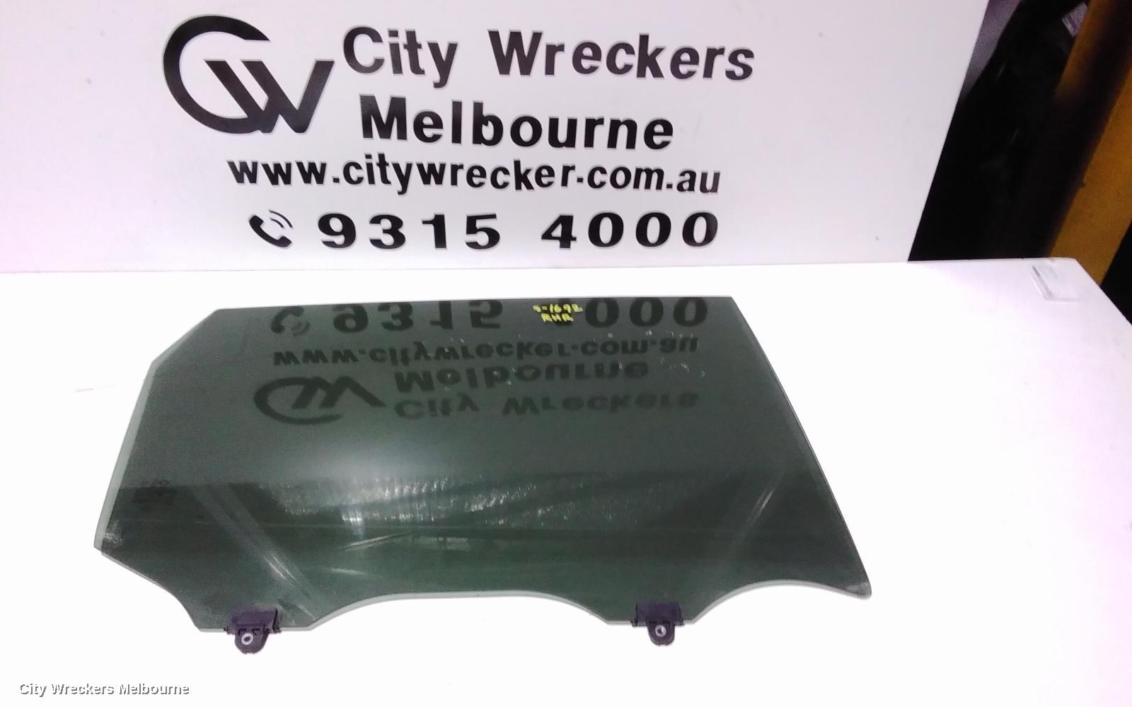 RENAULT KALEOS RIGHT REAR DOOR WINDOW, XZG, 05/2016 ONWARDS - Image 1