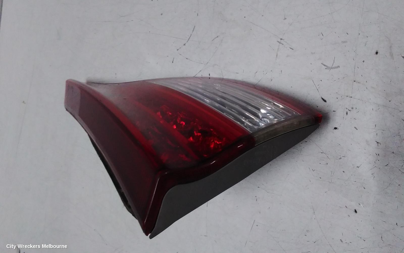 TOYOTA ESTIMA REAR GARNISH, TAILGATE LAMP (LH SIDE), LENS# 28-194, XR50, 05-19 (IMPORT) - Image 3