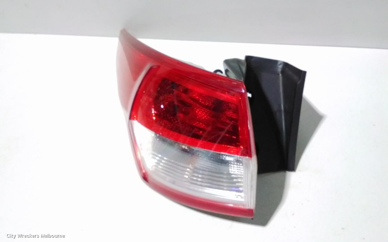 FORD KUGA LEFT TAILLIGHT, TF, IN BODY, TREND/AMBIENTE, STANDARD TYPE, 11/2012 - 09/2016 - Image 2