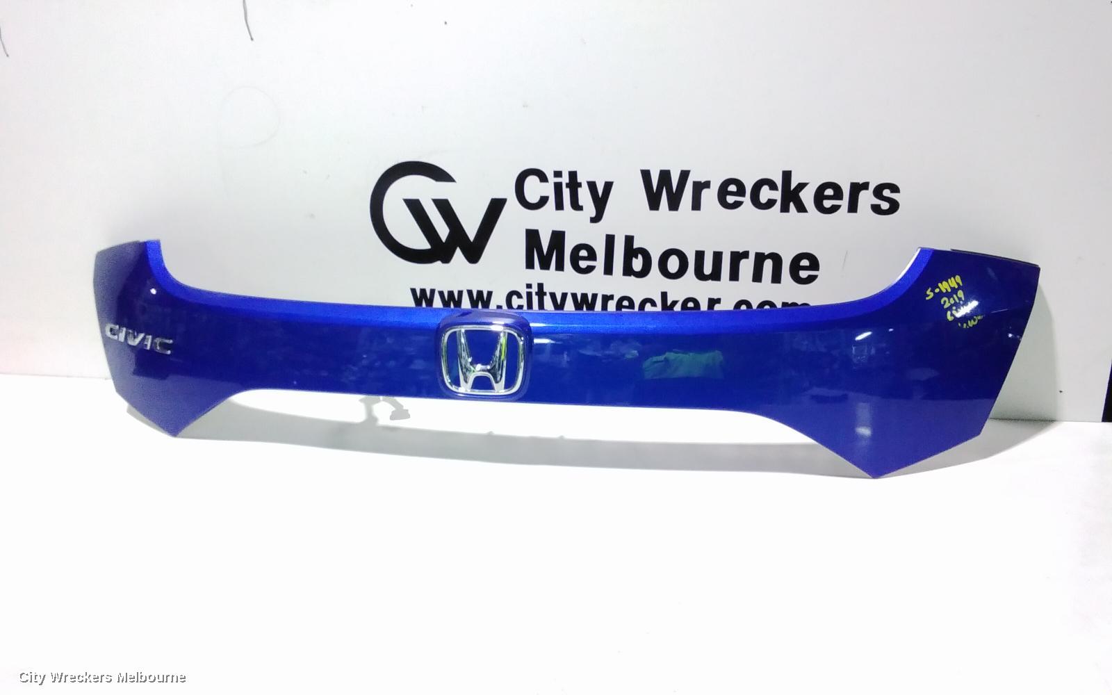 HONDA CIVIC REAR GARNISH, TAILGATE GARNISH, 10TH GEN, HATCH, VTI/VTI-S/VTI-L/RS/VTI-LX, 02/2017 - 08/2021 - Image 1