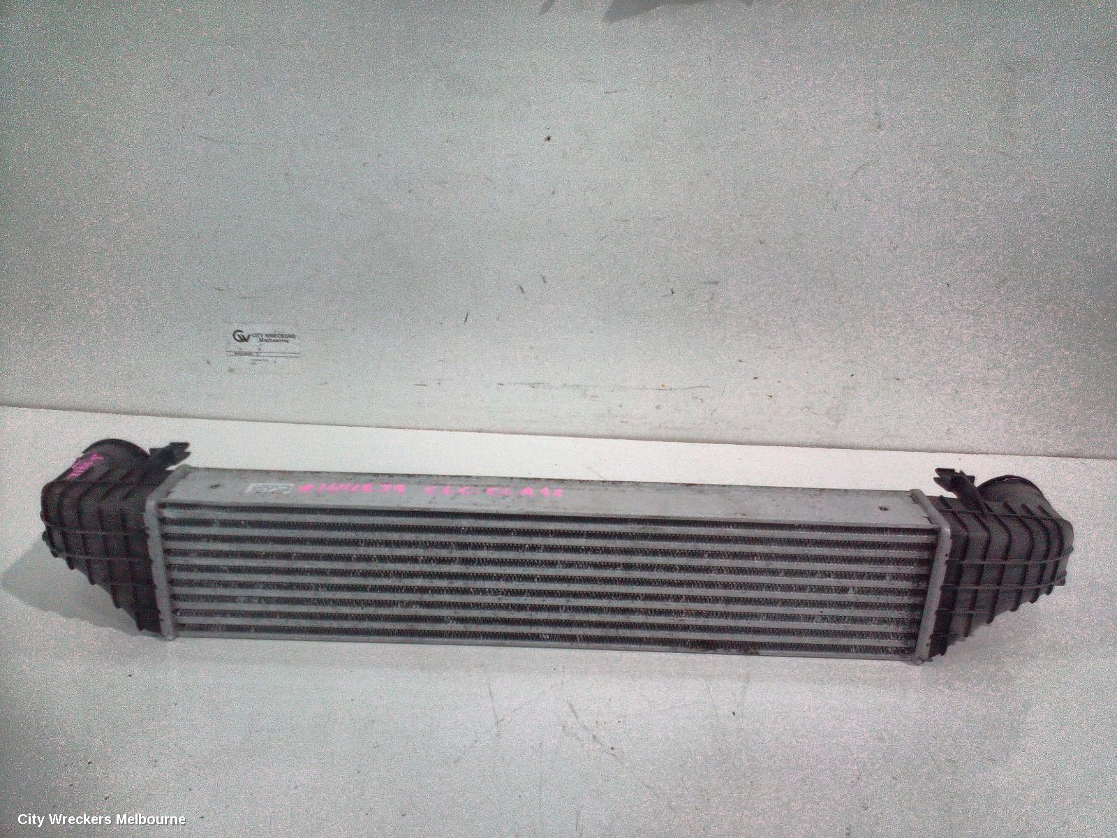 MERCEDES CLC CLASS INTERCOOLER, PETROL, 1.8, CL203, 271.957 CODE, 08/2008 - 03/2011 - Image 2