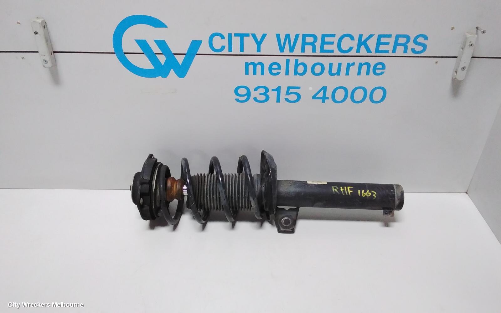 AUDI TT RIGHT FRONT STRUT, 8J, 2.0, PETROL, FWD, COUPE/CABRIO, 09/2006 - 12/2014 - Image 1