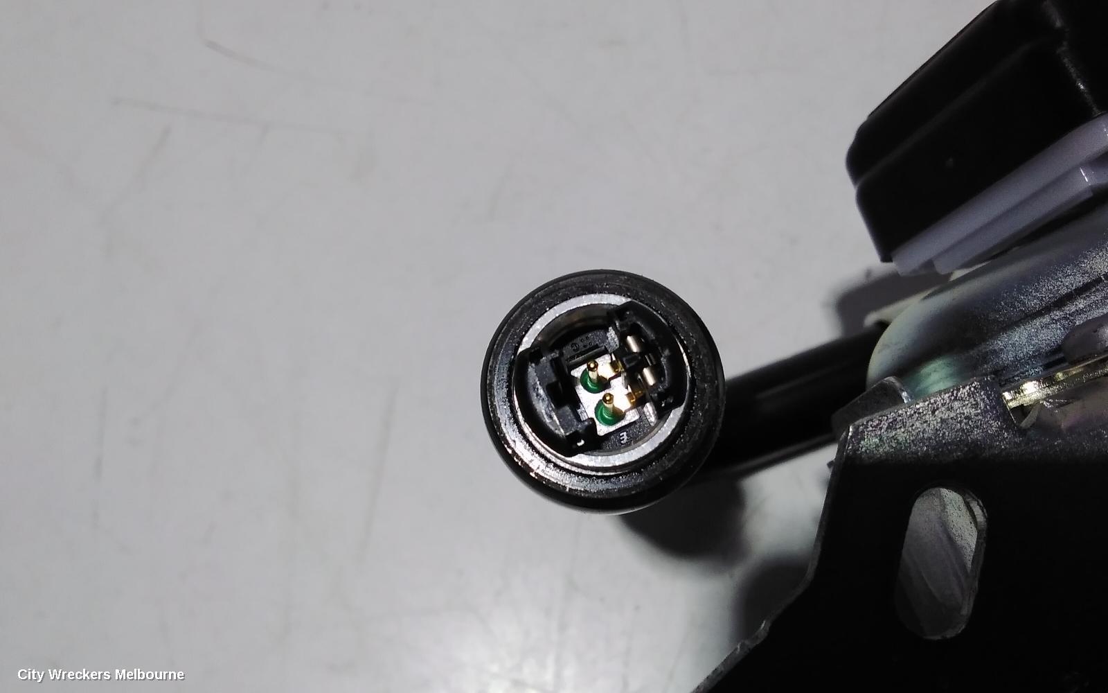 TOYOTA PRIUS SEATBELT/STALK, NHP10R, PRIUS C, LH FRONT, SEAT BELT ONLY, 12/2011 - 03/2020 - Image 3