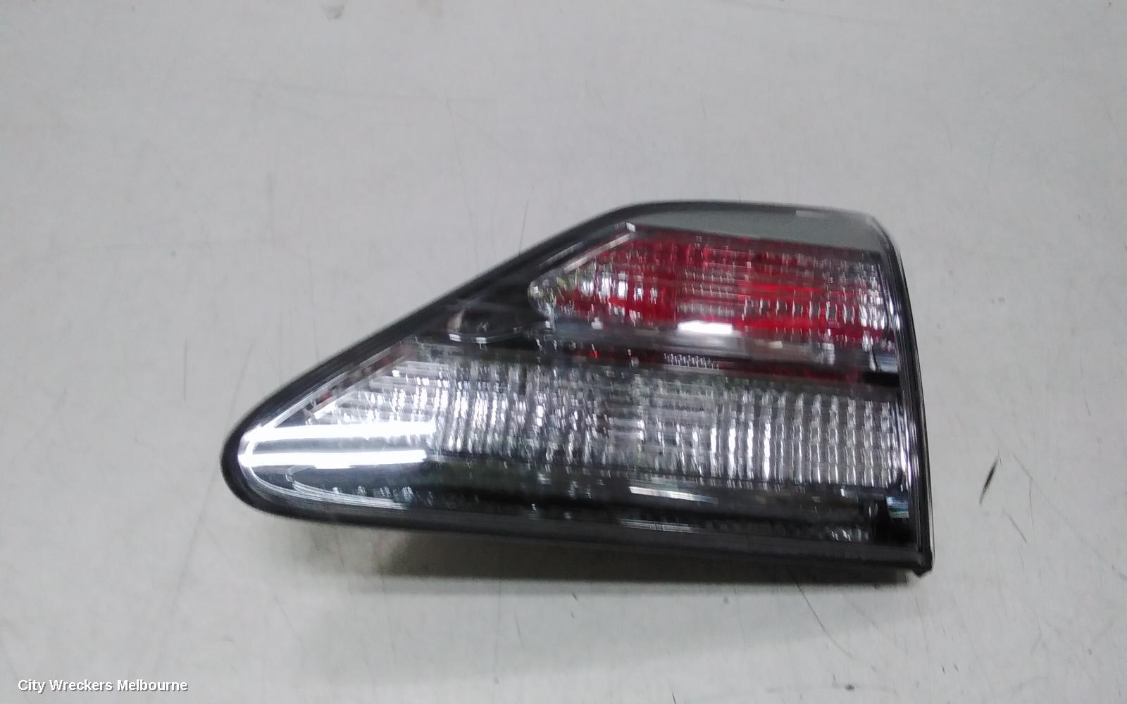 LEXUS RX SERIES REAR GARNISH, TAILGATE LAMP (RH SIDE), GGL15R, RX350, 12/2008 - 05/2012 - Image 2