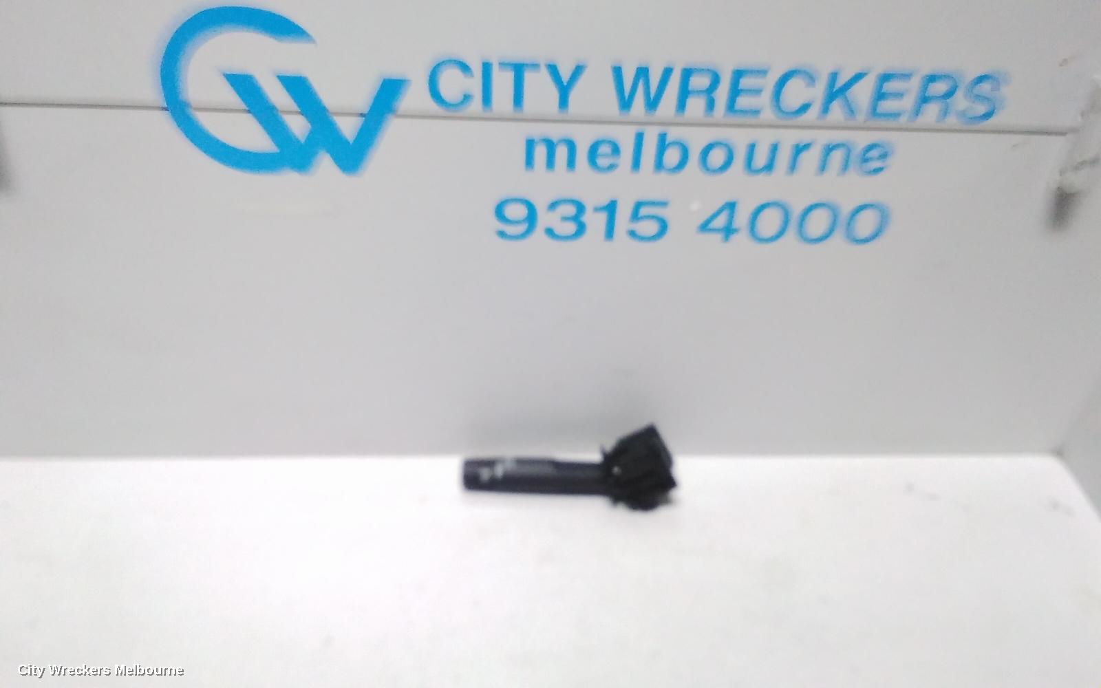 HOLDEN COMMODORE COMBINATION SWITCH, WIPER SWITCH, VF, SEDAN, 05/2013 - 12/2017 - Image 1