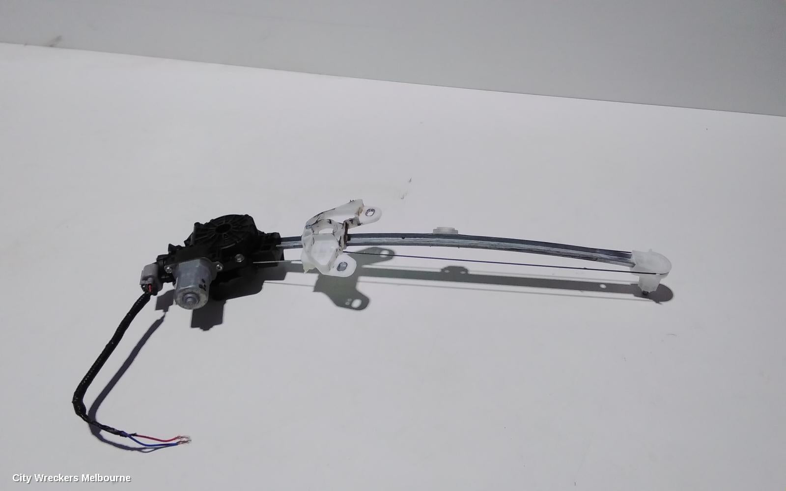 HONDA CIVIC RIGHT REAR WND REG/MOTOR, 10TH GEN, HATCH, 05/2016 ONWARDS - Image 1