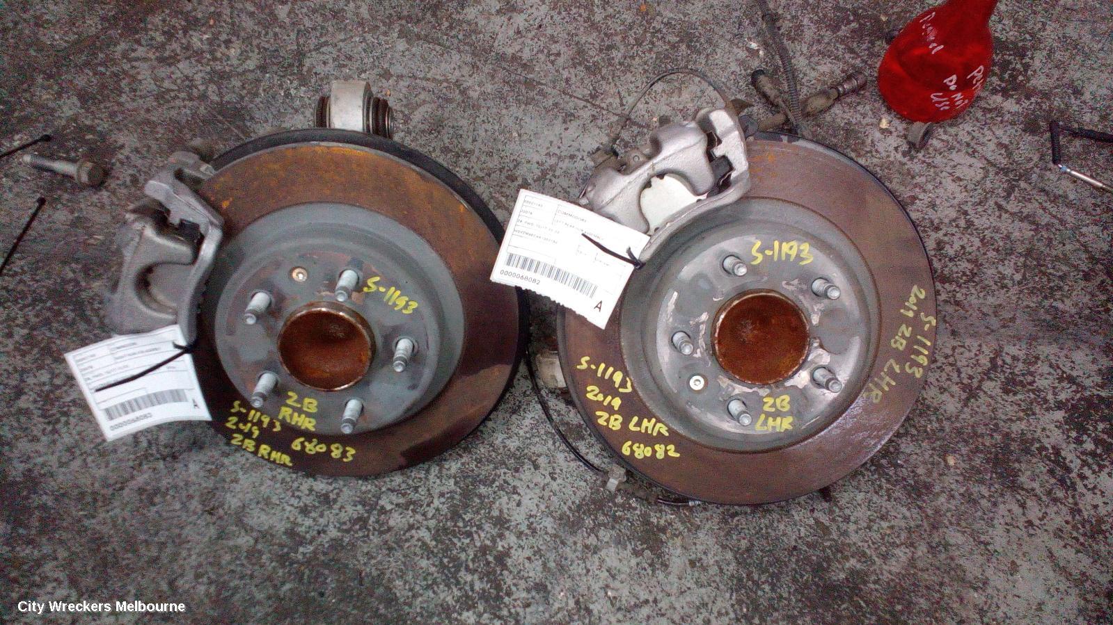 HOLDEN COMMODORE RIGHT REAR HUB ASSEMBLY, ZB, FWD, 10/2017 - 12/2020 - Image 2