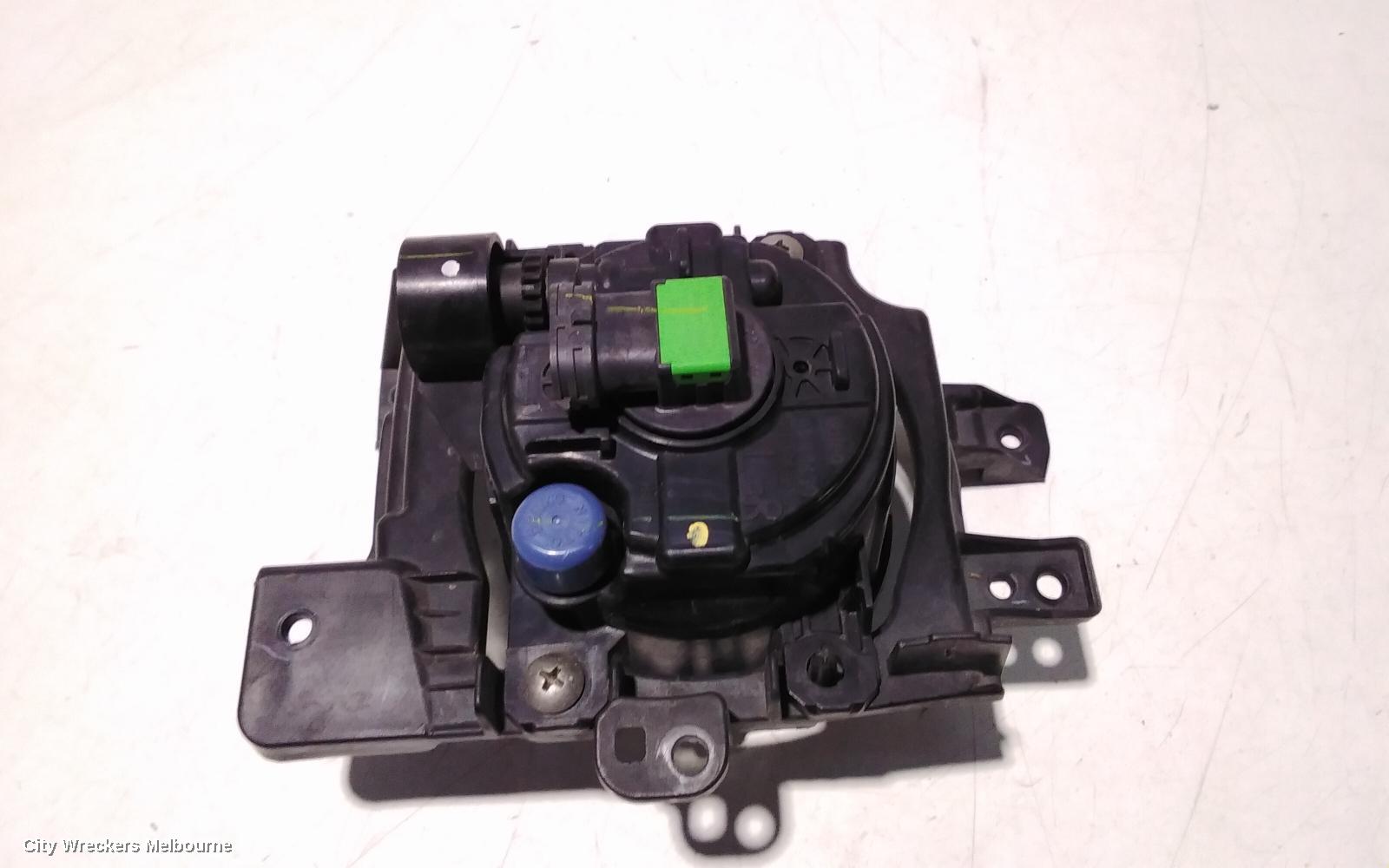 HONDA ACCORD RIGHT INDICATOR/FOG/SIDE, BUMPER FOGLAMP, 8TH GEN, EURO (VIN JHMCU), 07/2011 - 12/2015 - Image 2
