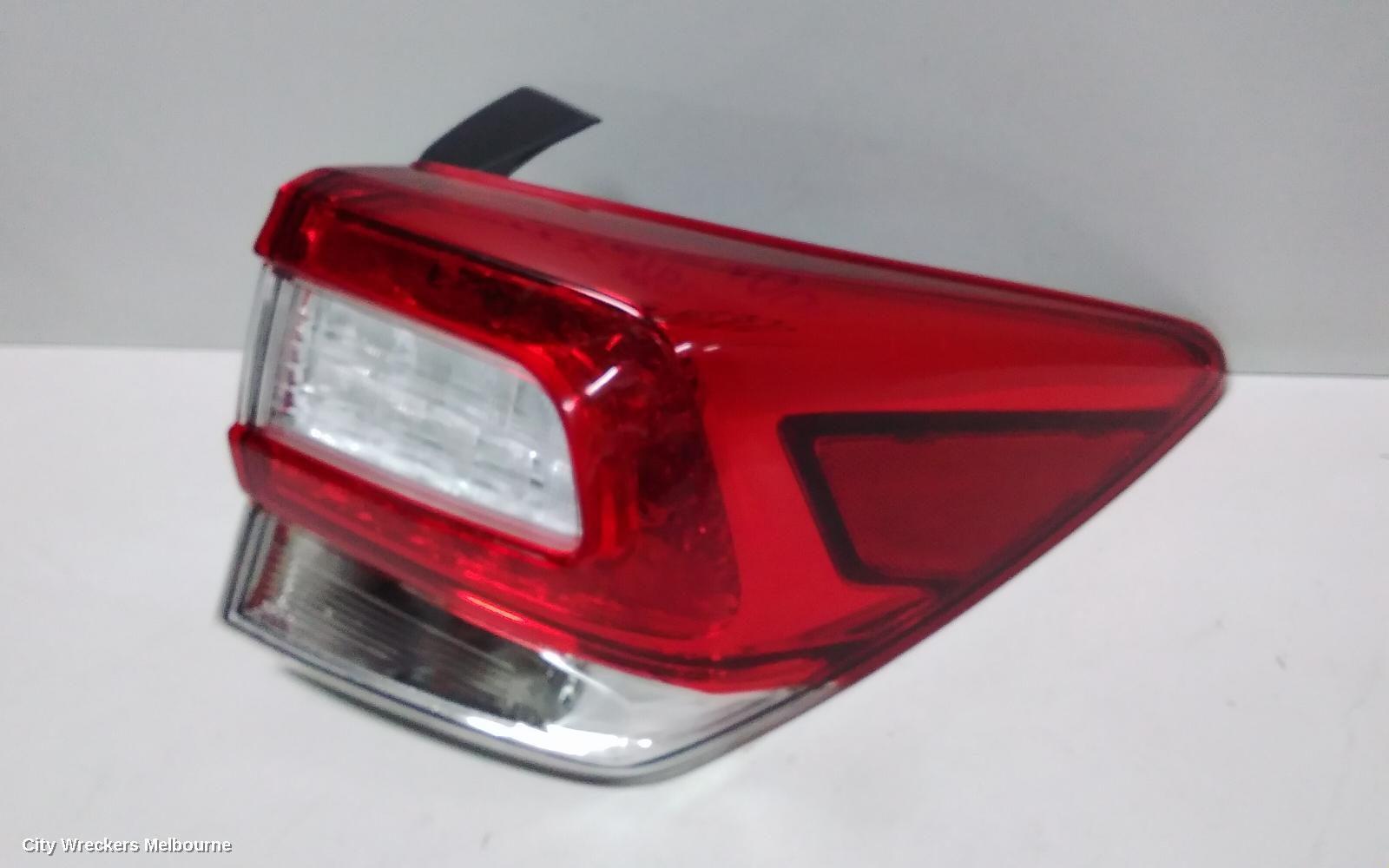 SUBARU IMPREZA RIGHT TAILLIGHT, G5, W/ CHROME INSERT TYPE, HATCH, 11/2016 - 02/2020 - Image 3