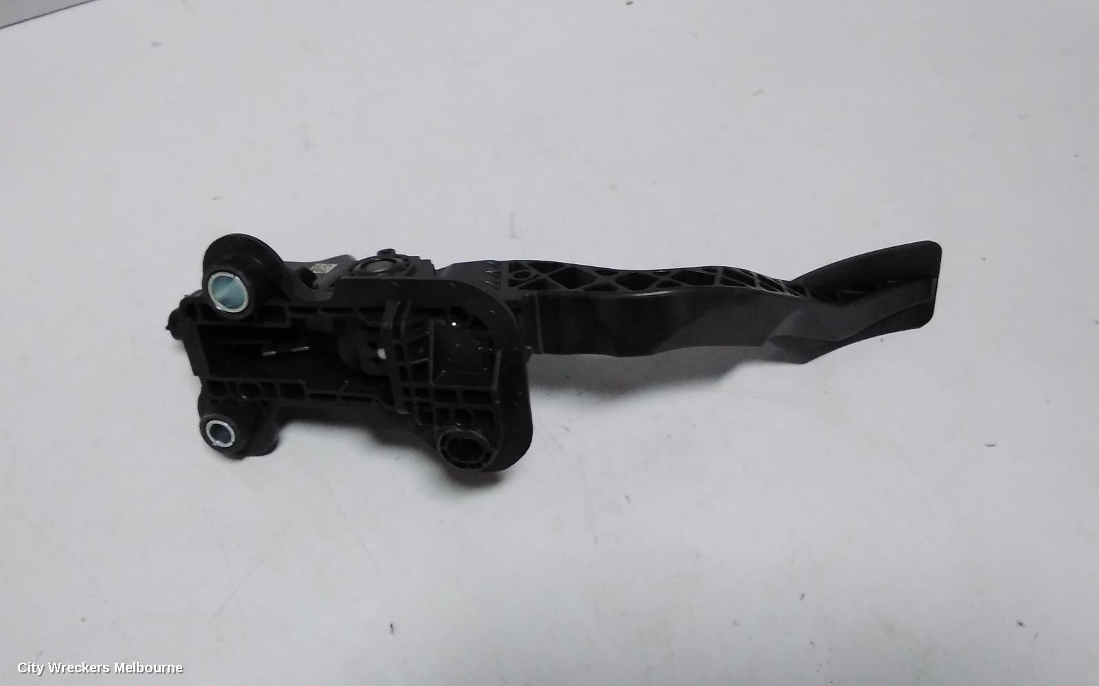 JEEP COMPASS PEDAL ASSEMBLY, MK, ACCELERATOR PEDAL, 01/2012 - 12/2016 - Image 3