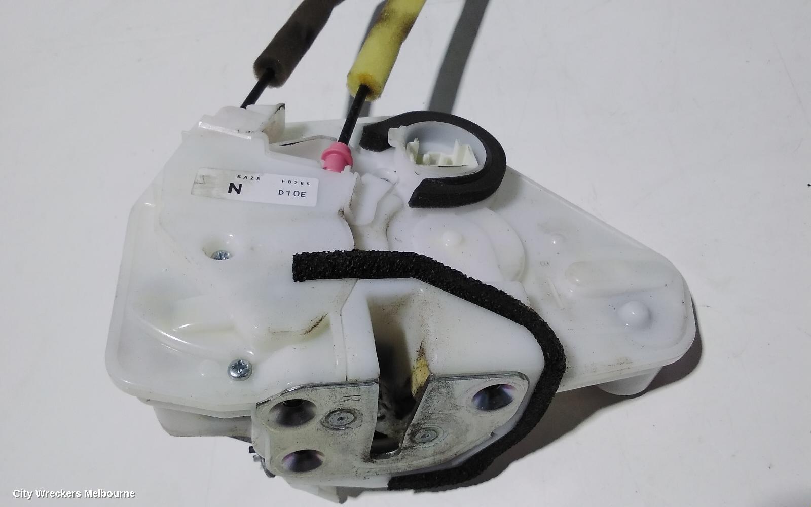 MAZDA CX3 DOOR/BOOT/GATE LOCK, RIGHT FRONT DOOR LOCK, DK, 03/2015 ONWARDS - Image 2