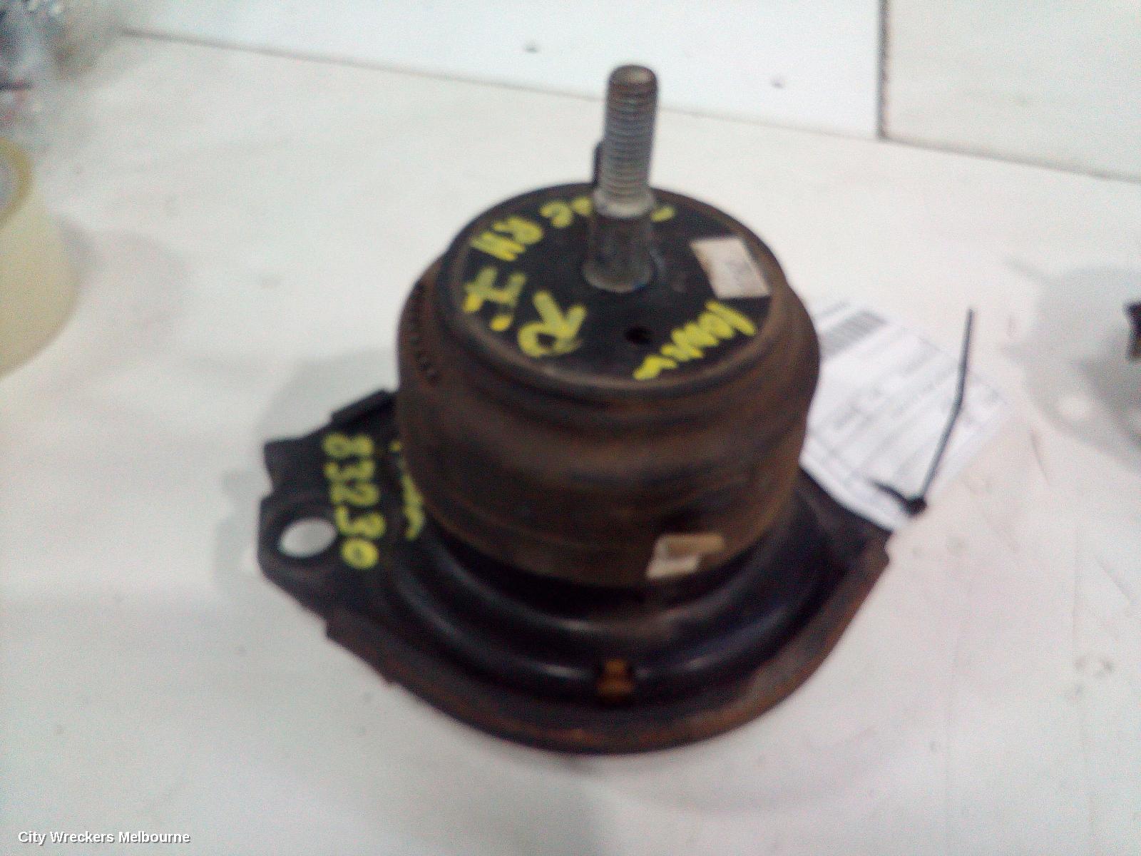 CHRYSLER 300C MOUNT, ENGINE MOUNT, PETROL, 3.6, LX, 07/2012 ONWARDS - Image 3