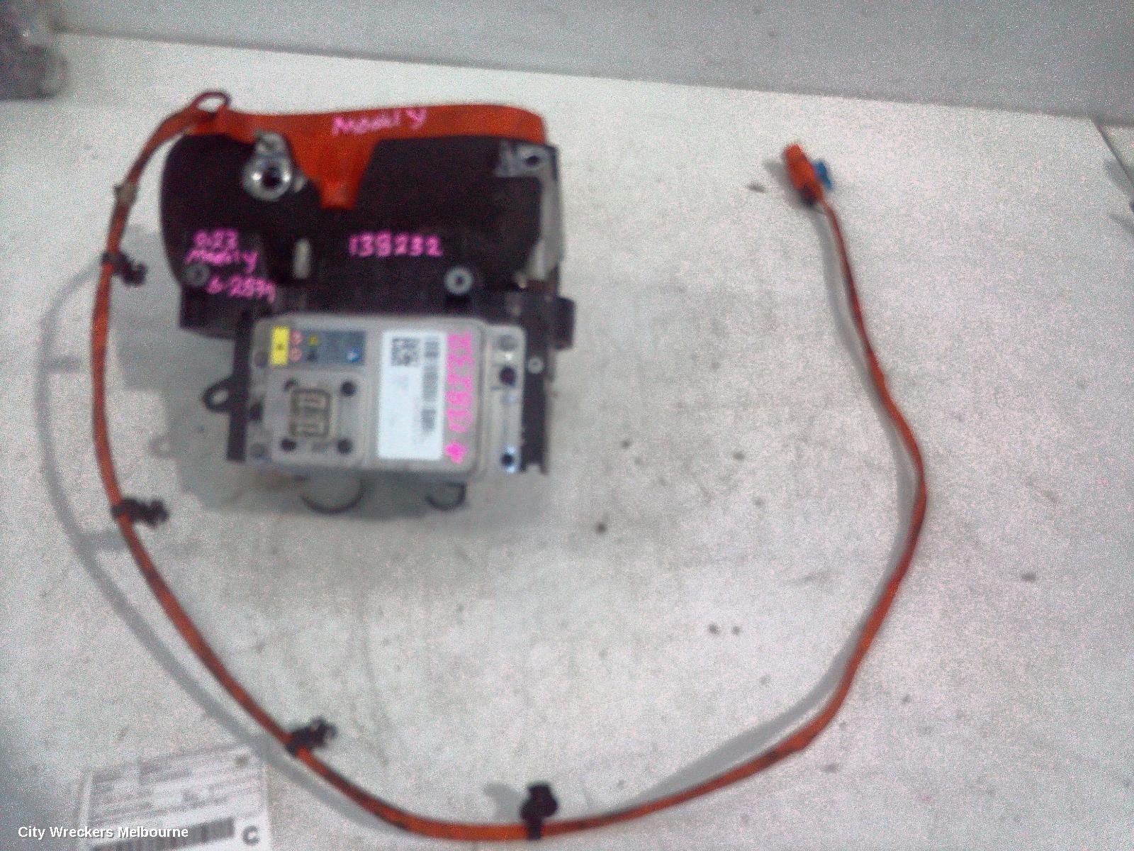 TESLA MODEL Y A/C COMPRESSOR, 1ST GEN, 41CC, 03/2022 ONWARDS - Image 2