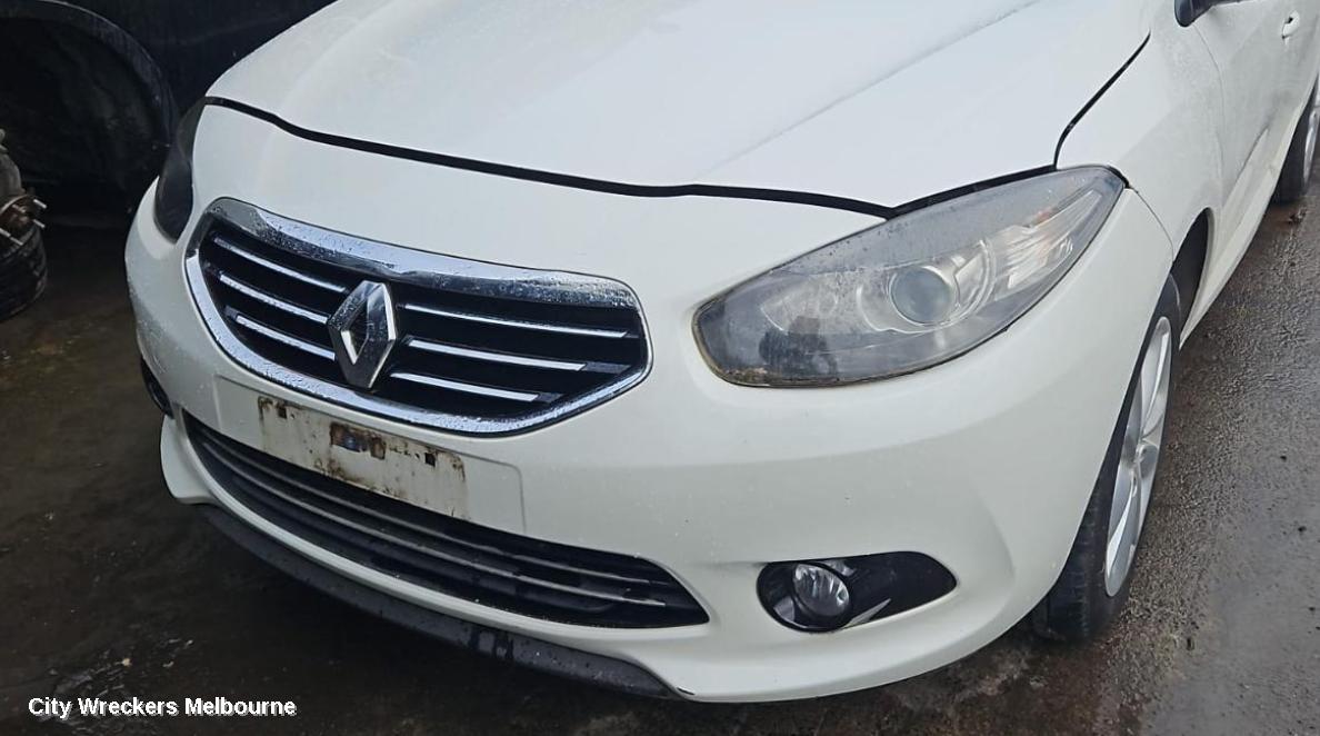 RENAULT FLUENCE LEFT INDICATOR/FOG/SIDE, BUMPER FOGLAMP, X38, 09/2010 - 01/2016 - Image 1