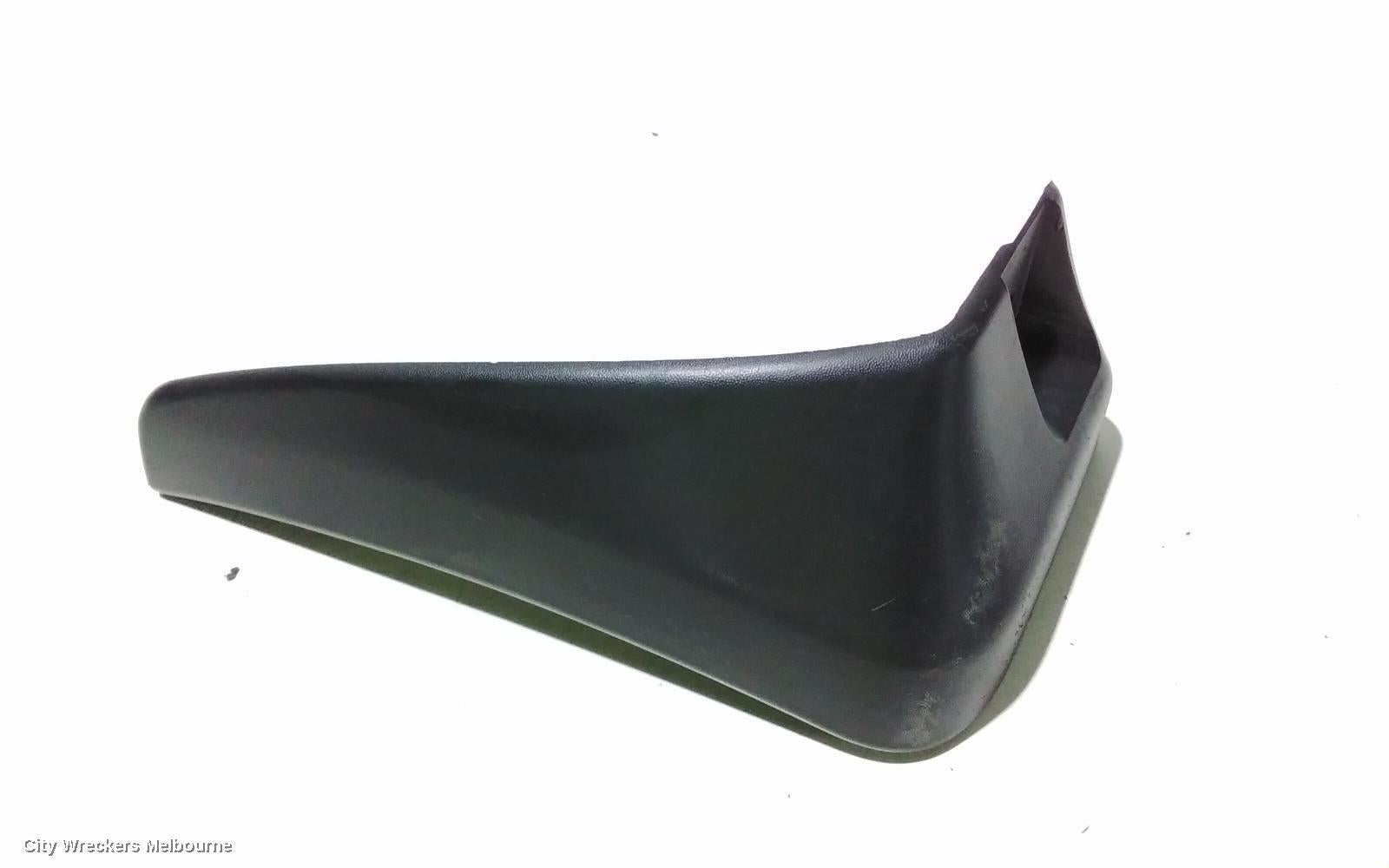 HYUNDAI TUCSON MUD FLAPS, LH REAR, TL, KOREAN BUILT (VIN KMHJ), 07/2015 - 01/2021 - Image 2