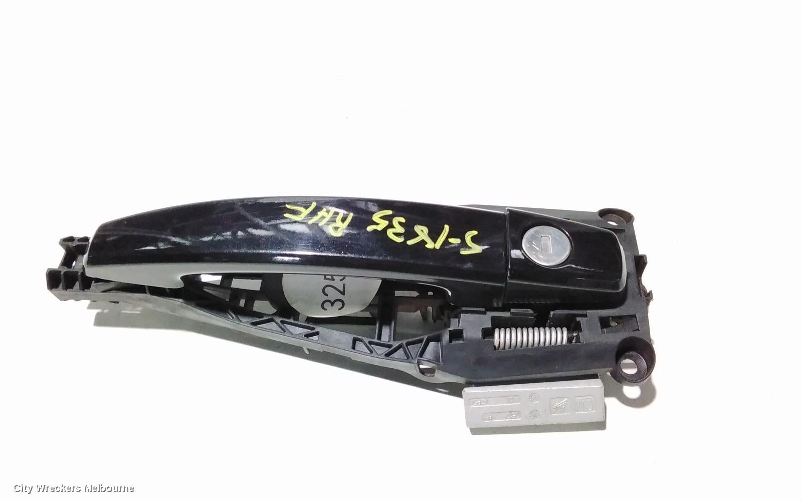 HOLDEN BARINA DOOR HANDLE, OUTER, RH FRONT, NON CHROME INSERT TYPE, TM, 11/2011 - 12/2018 - Image 1