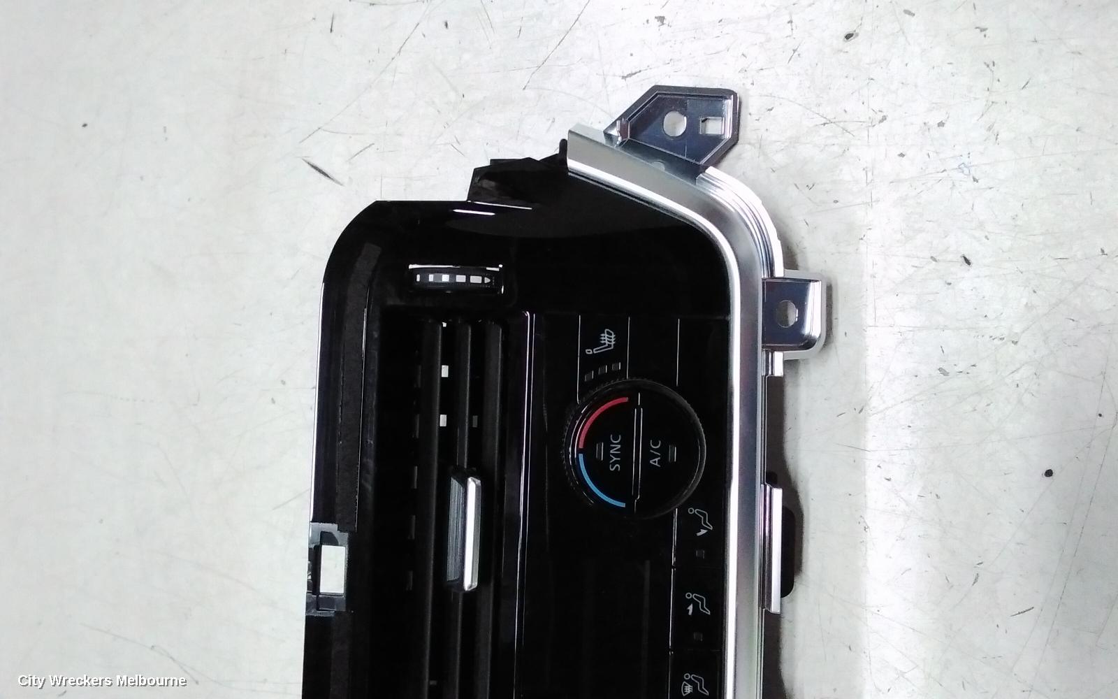 NISSAN XTRAIL HEATER/AC CONTROLS, DUAL ZONE CLIMATE CONTROL TYPE, T33, 08/2022 ONWARDS - Image 3