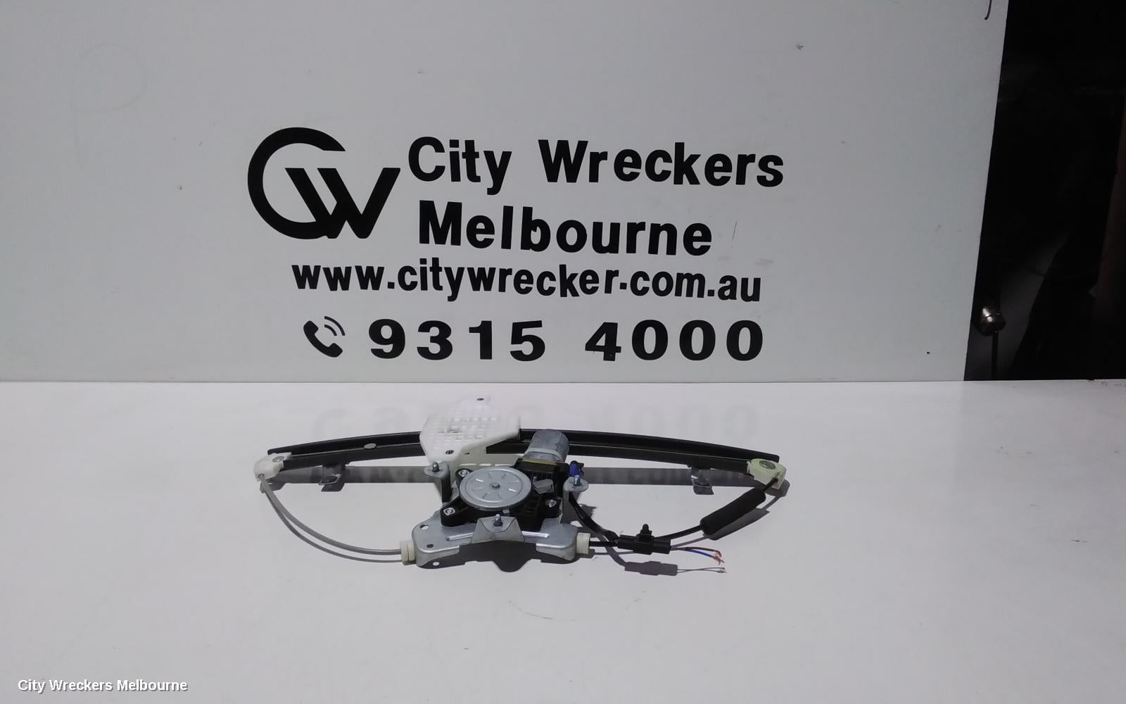 HOLDEN CAPTIVA RIGHT REAR WND REG/MOTOR, CG, CAPTIVA 7 (VIN KL3C), DOOR REG ASSY (REG AND MOTOR), 03/2009 - 06/2018 - Image 1