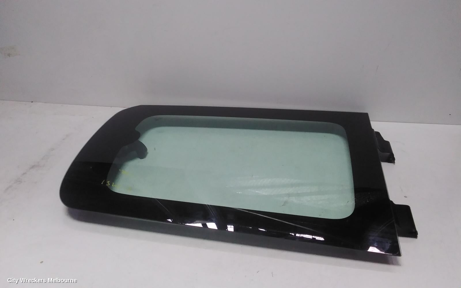 HYUNDAI STARIA LEFT REAR SIDE GLASS, US4, 04/2021 ONWARDS - Image 2