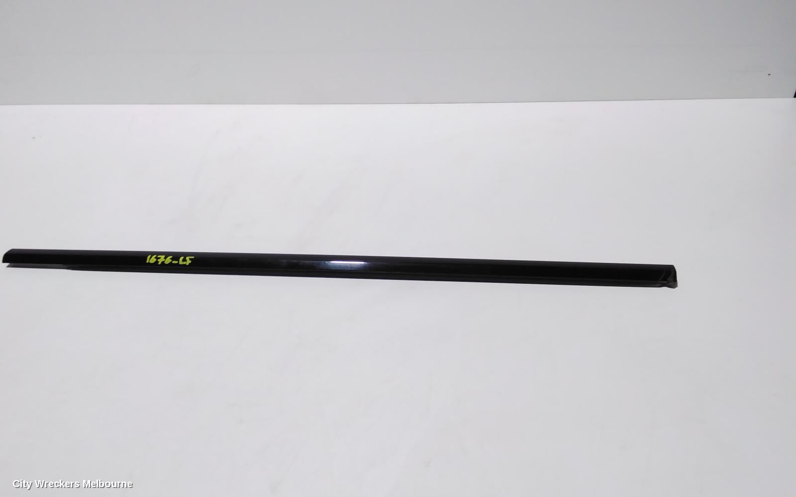 LAND ROVER RANGEROVER EVOQUE DOOR MOULD, LHF UPPER CHROM MOULD: 86456, L538, 11/2011 - 01/2019 - Image 1