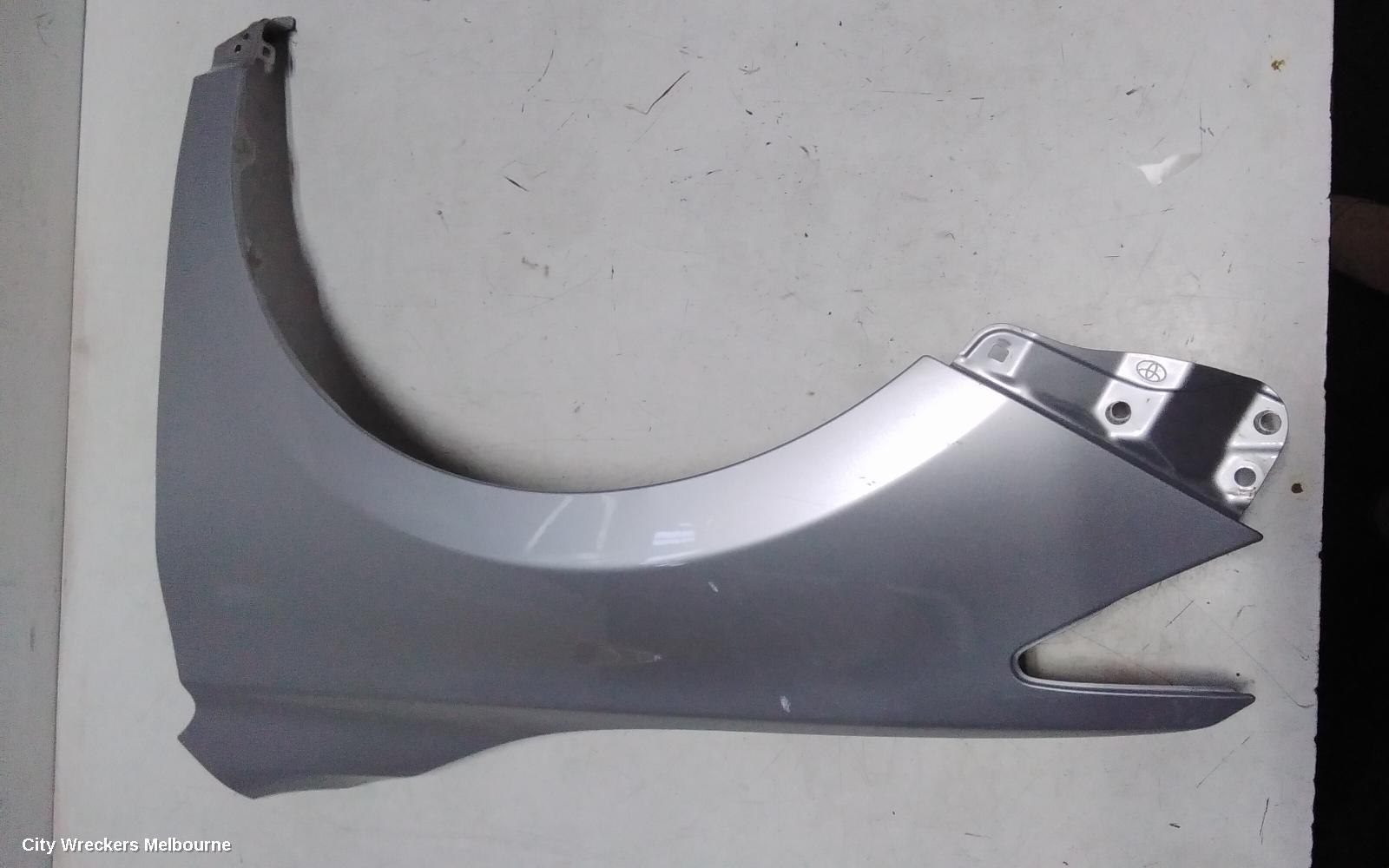 TOYOTA CAMRY LEFT GUARD, ASV50/AVV50, 04/2015 - 10/2017 - Image 2