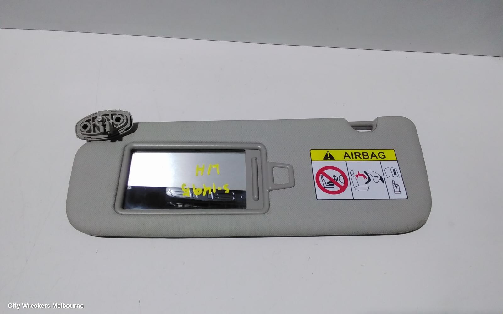 KIA CARNIVAL/GRAND CARNIVAL SUNVISOR, YP, LH SIDE, NON LAMP TYPE, 02/2015 - 10/2020 - Image 3