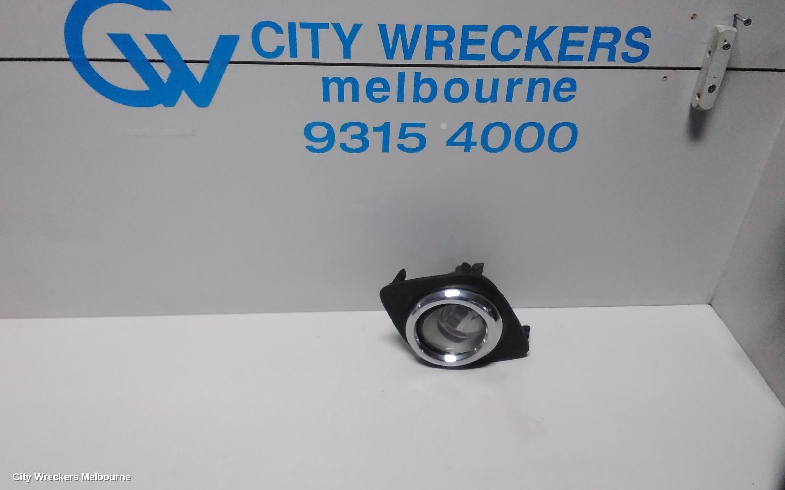 TOYOTA RAV4 LEFT INDICATOR/FOG/SIDE, BUMPER FOGLAMP, ACA33, 11/2005 - 11/2012 - Image 1