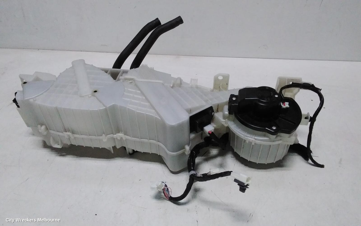 MAZDA CX9 HEATER CORE/BOX, TC, 07/2016 - 12/2024 - Image 1