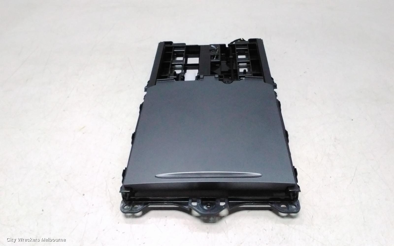 TESLA MODEL 3 TRIM PANEL, 1ST GEN, 06/2019 ONWARDS - Image 3