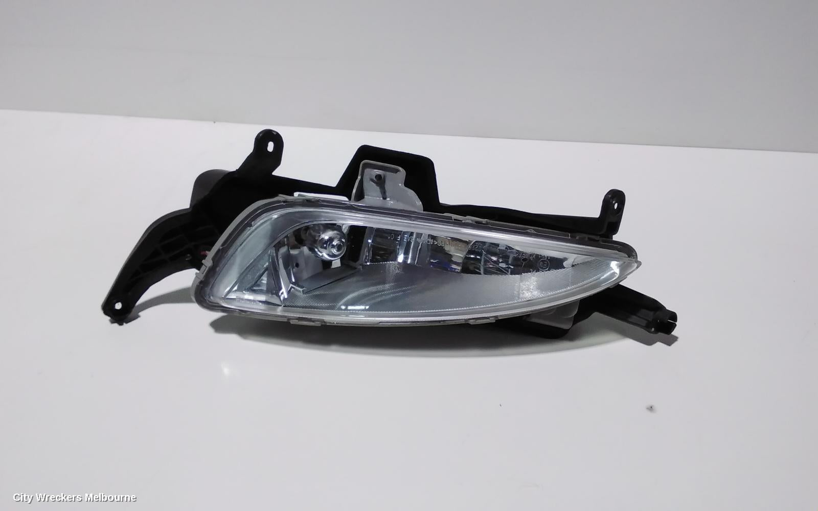 KIA OPTIMA LEFT INDICATOR/FOG/SIDE, BUMPER FOGLAMP, TF, 01/2011 - 09/2013 - Image 1