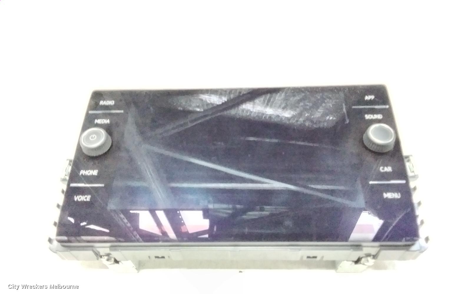 VOLKSWAGEN POLO RADIO/CD/DVD/SAT/TV, DISPLAY UNIT, 8IN, COMPOSITION MEDIA (NON SAT NAV TYPE), AW-AE, 09/2017 ONWARDS - Image 2
