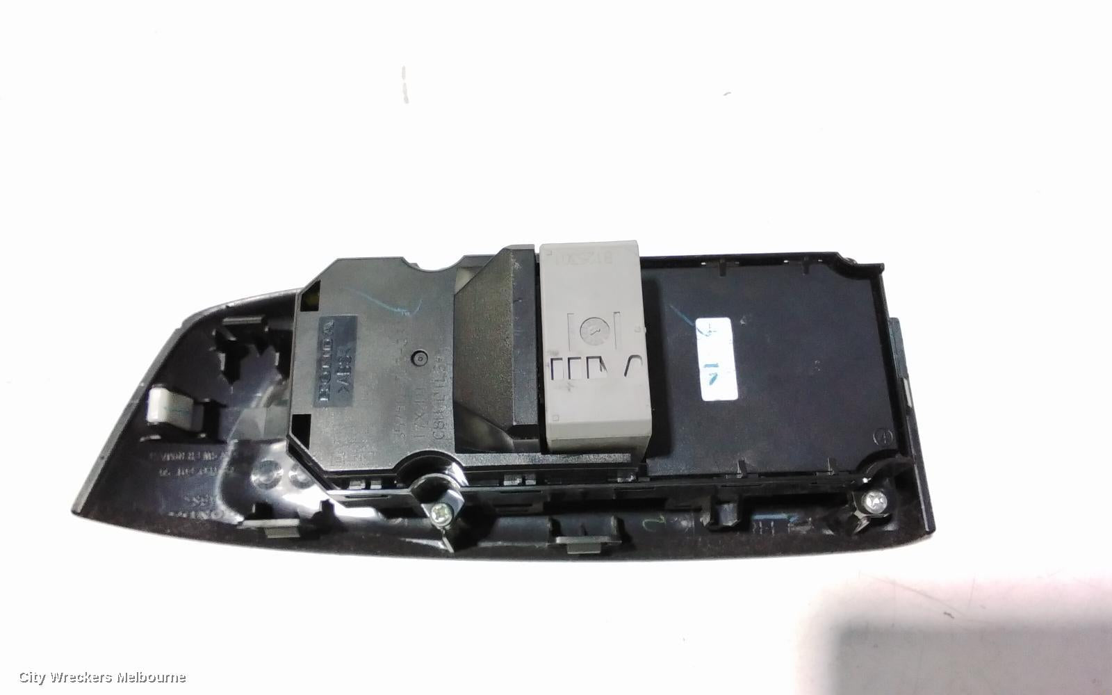 HONDA ACCORD PWR DR WIND SWITCH, RH FRONT (MASTER SWITCH), 8TH GEN, EURO (VIN JHMCU), LUXURY, 07/2011 ONWARDS - Image 2