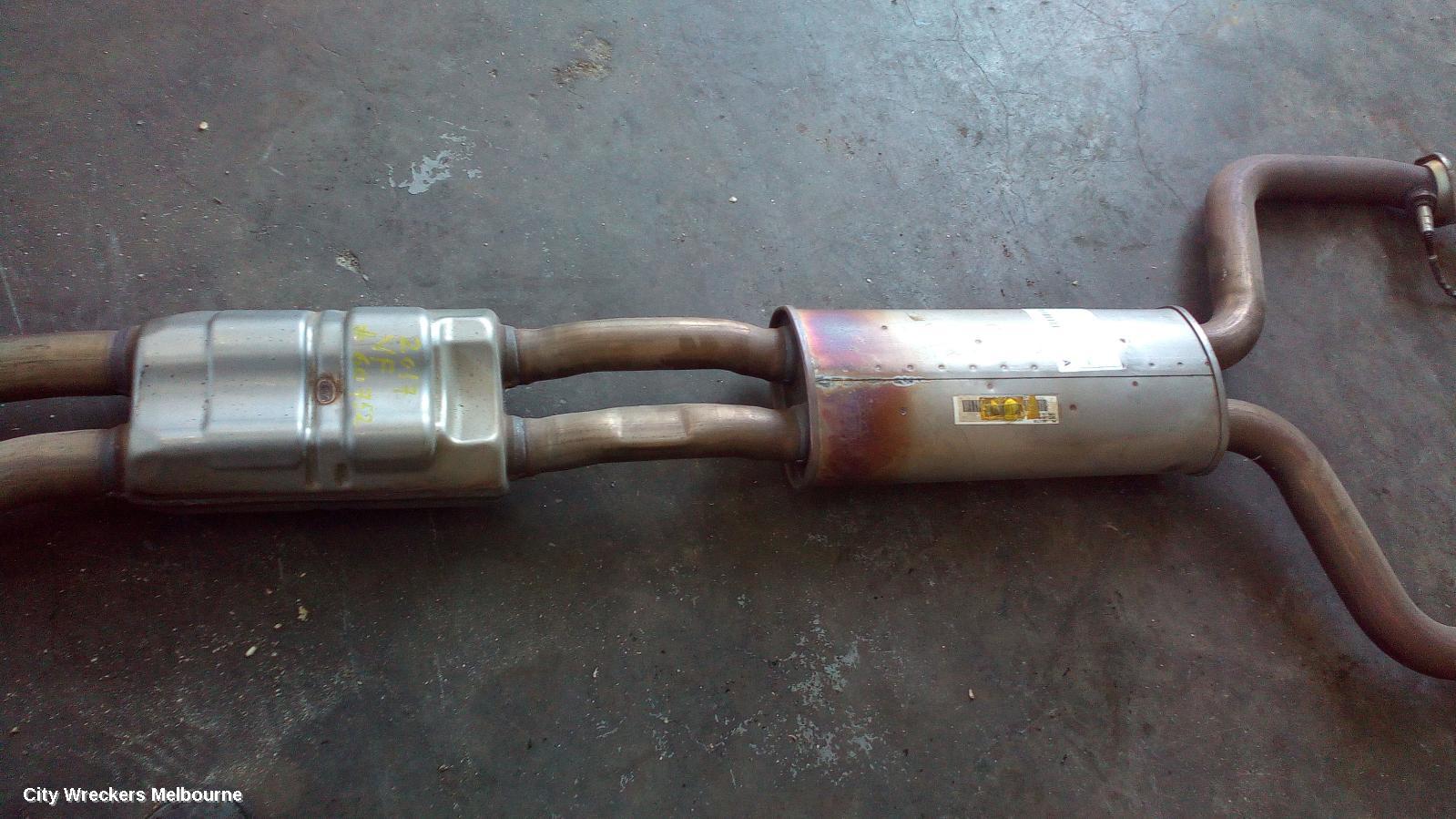HOLDEN COMMODORE EXHAUST SYSTEM, VF, SEDAN, V6, DUAL MUFFLERS, 05/2013 - 12/2017 - Image 3
