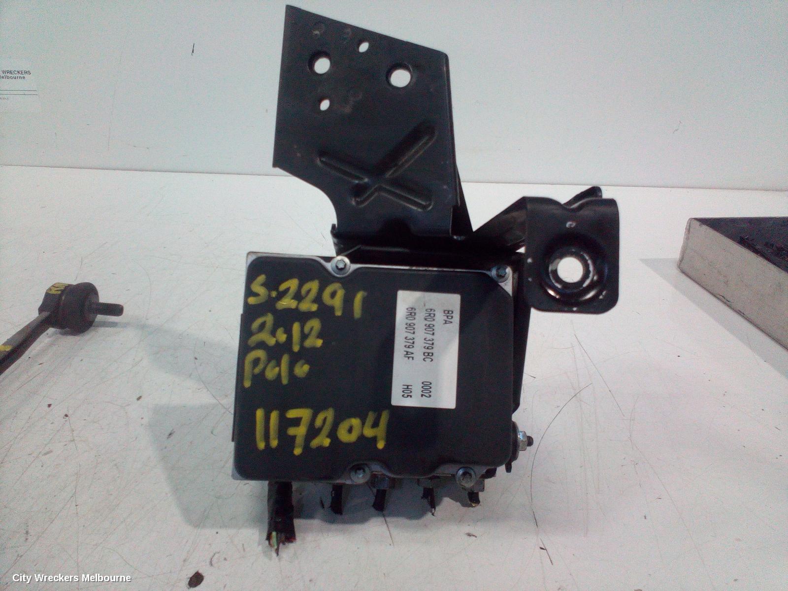 VOLKSWAGEN POLO ABS PUMP/MODULATOR, 6R, P/N 6R0907379BC, 05/2010 - 09/2017 - Image 2