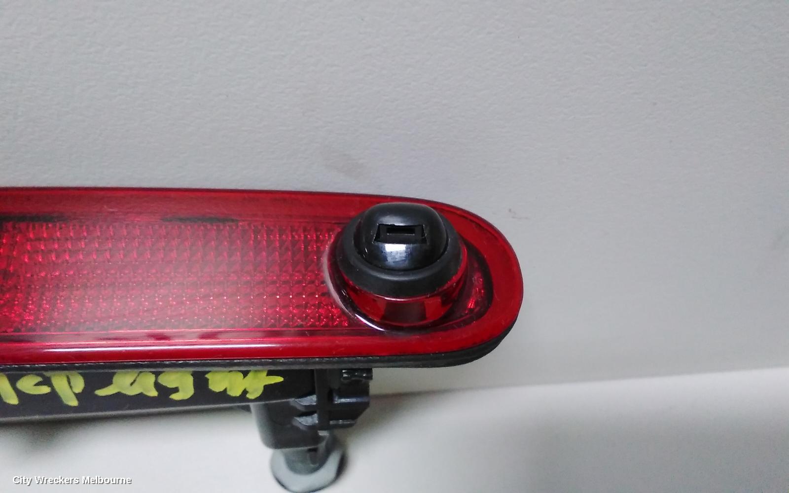 SUZUKI SWIFT HIGH LEVEL STOPLIGHT, FZ, 02/2011 - 03/2017 - Image 3