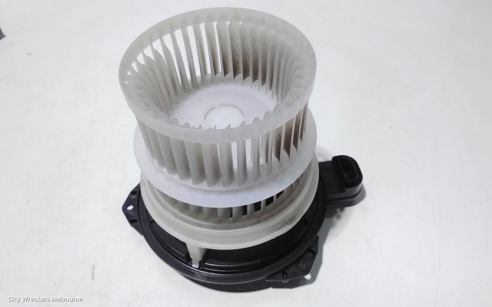 TOYOTA CAMRY HEATER FAN MOTOR, XV70, PETROL, 2.5, A25A-FXS, HYBRID TYPE, 09/2017 ONWARDS - Image 2