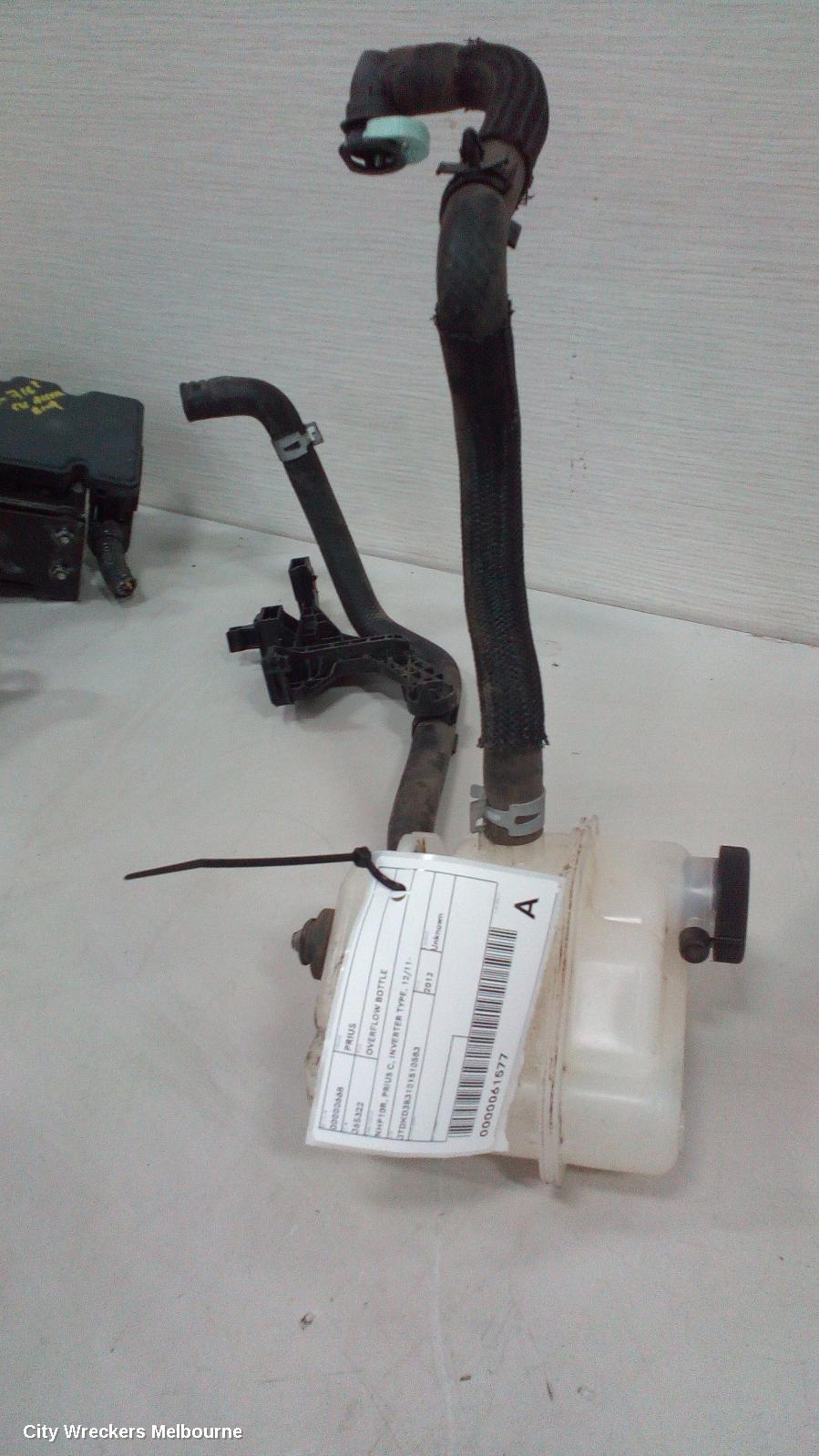 TOYOTA PRIUS OVERFLOW BOTTLE, NHP10R, PRIUS C, INVERTER TYPE, 12/2011 ONWARDS - Image 2