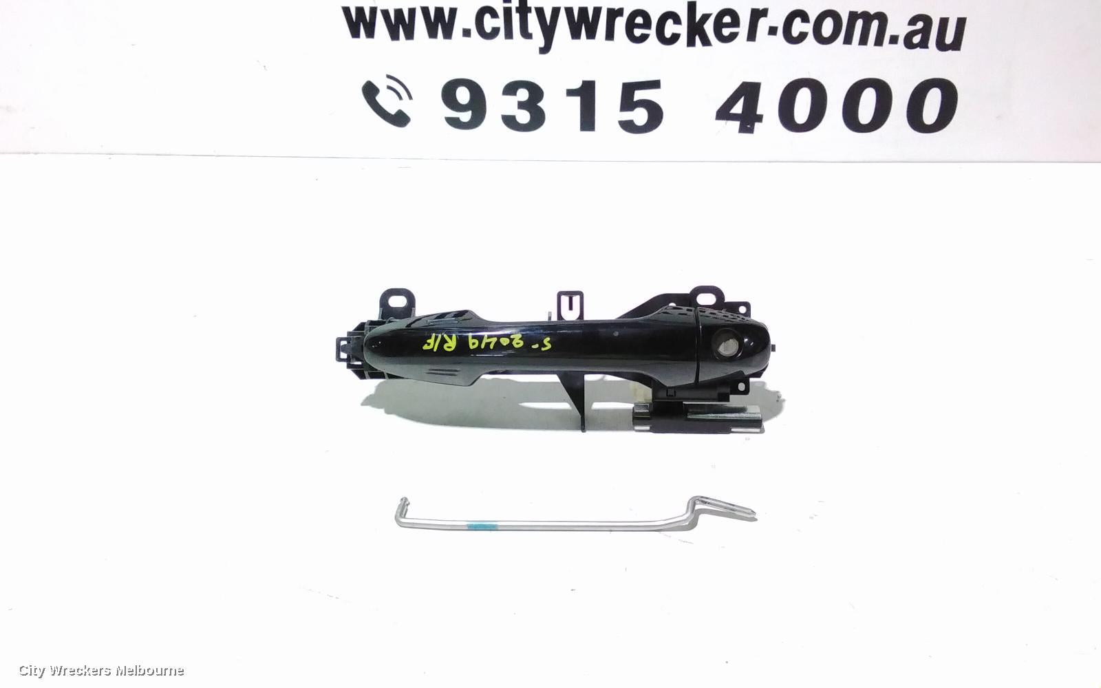 TOYOTA KLUGER DOOR HANDLE, OUTER, RH FRONT, NON KEYLESS ENTRY TYPE, GSU50/GSU55, 12/2013 - 02/2021 - Image 2