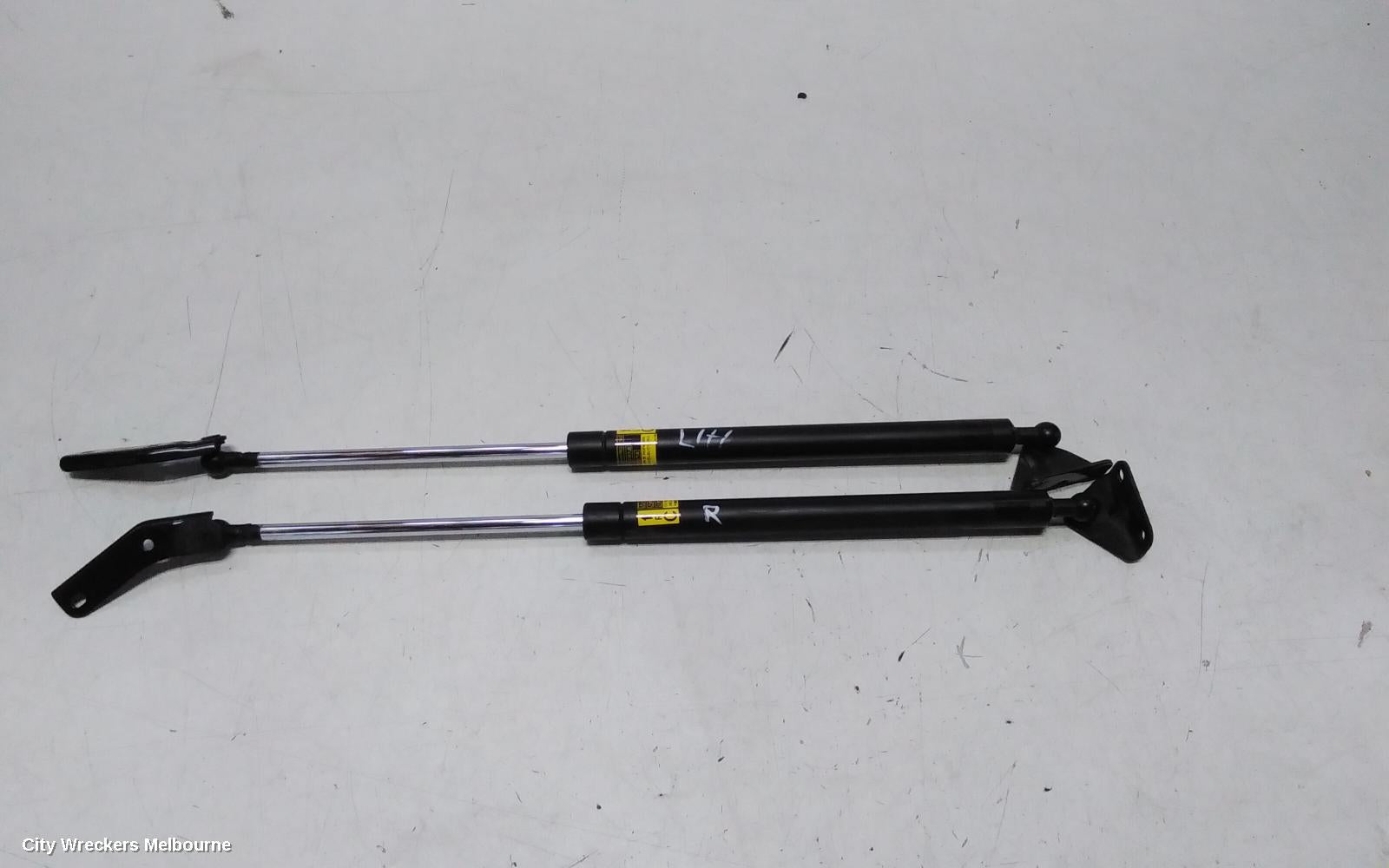 TOYOTA ESTIMA HATCH STRUT, XR50, 05-19 - Image 1