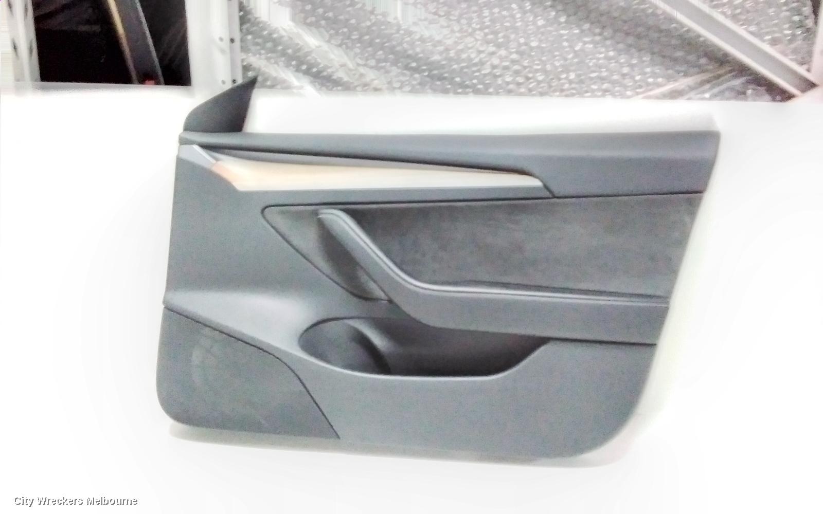 TESLA MODEL 3 DOOR TRIM, 1ST GEN, 06/2019 ONWARDS - Image 2