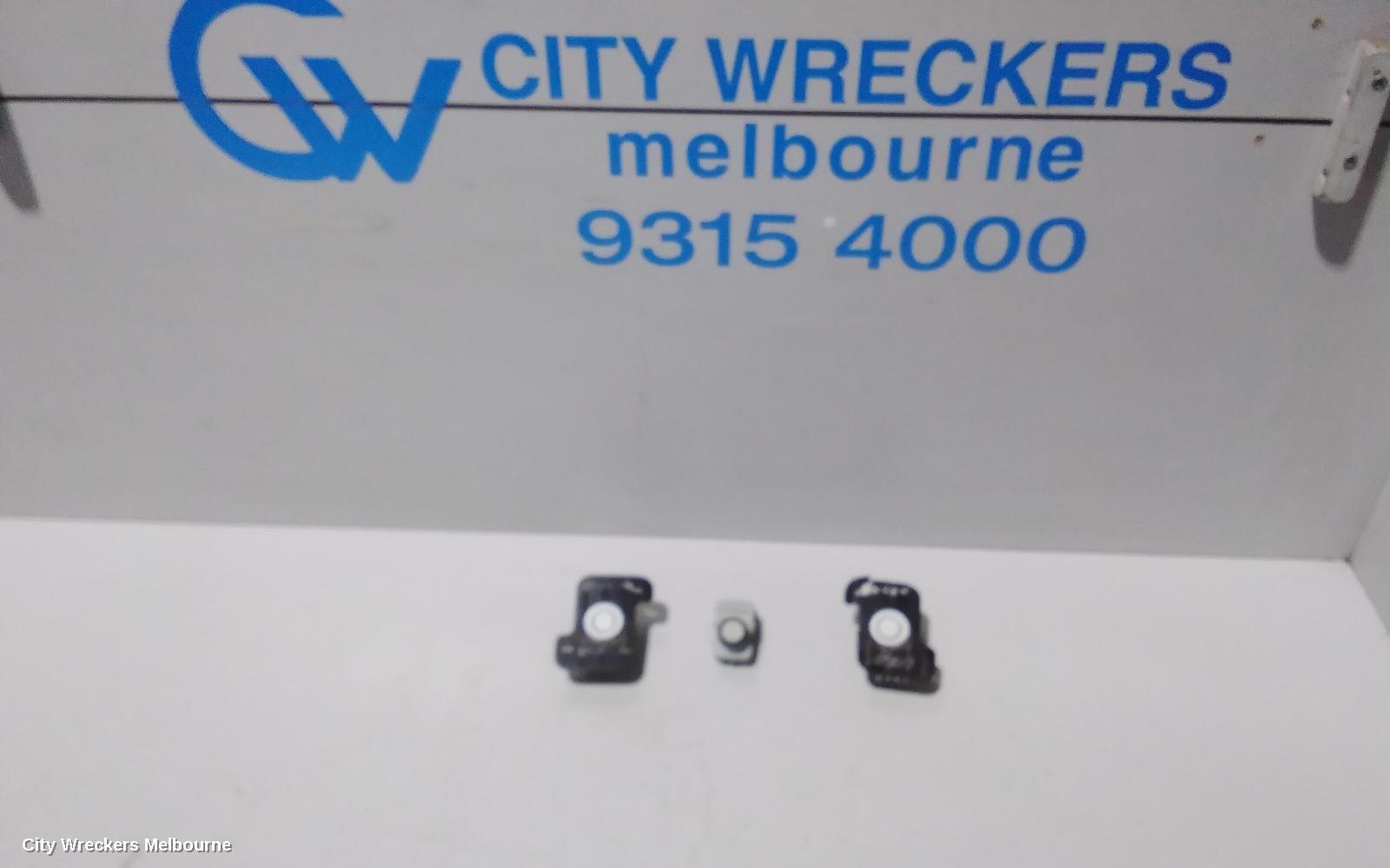 HYUNDAI VELOSTER, FS, 10/2011 - 08/2019, REAR BAR SENSORS (X3): 83429 - Image 1