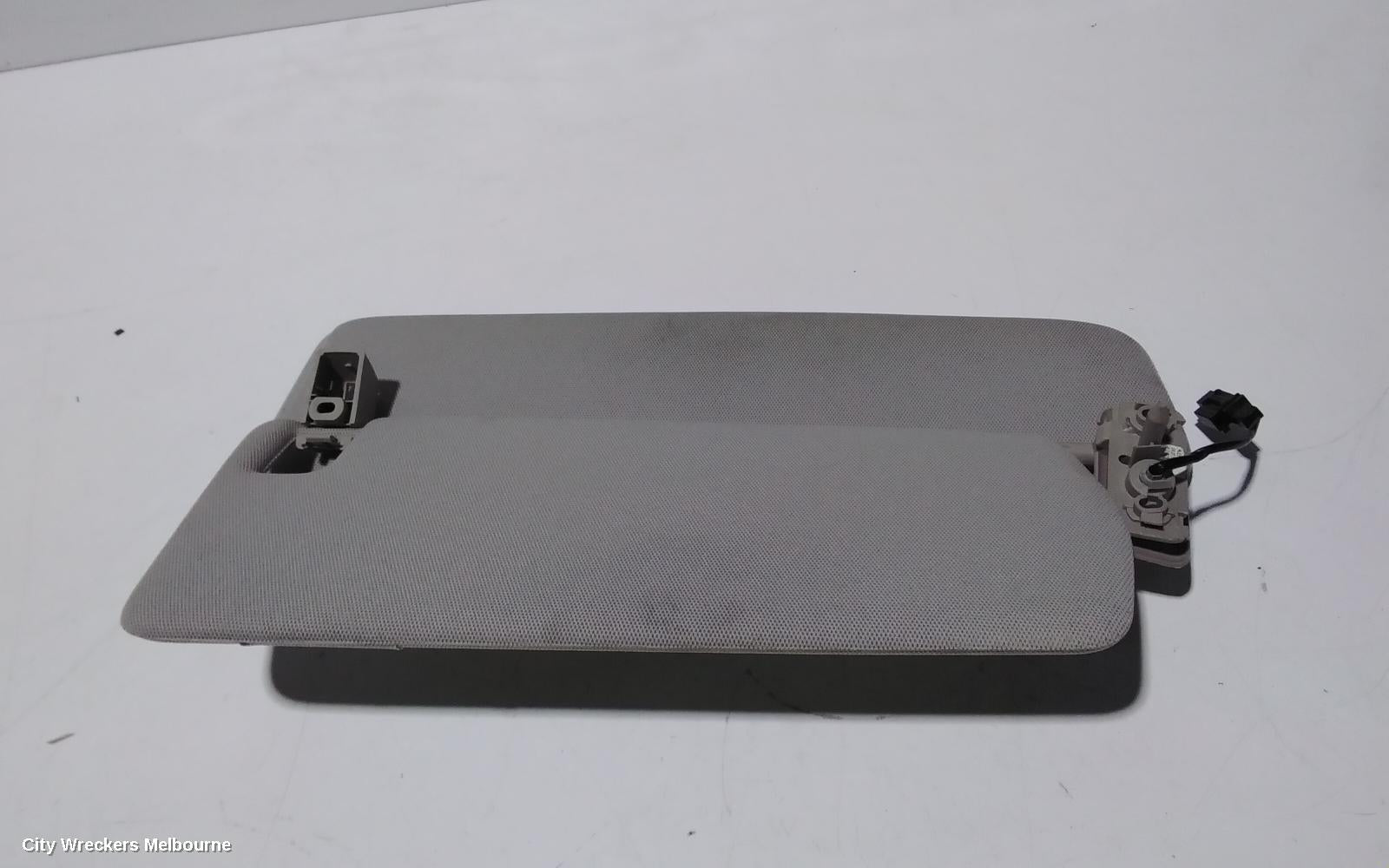 AUDI Q7 SUNVISOR, 4L, RH SIDE, 09/2006 - 08/2015 - Image 2