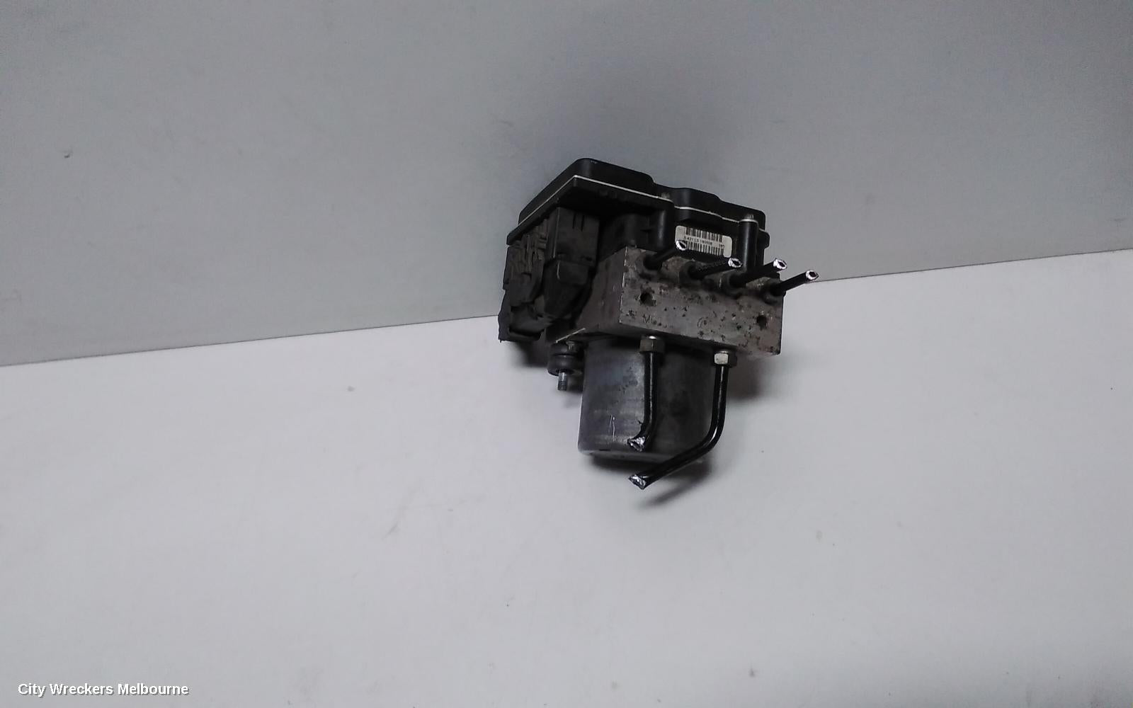 NISSAN DUALIS ABS PUMP/MODULATOR, J10, P/N 476601YA4A, 10/2007 - 05/2014 - Image 3