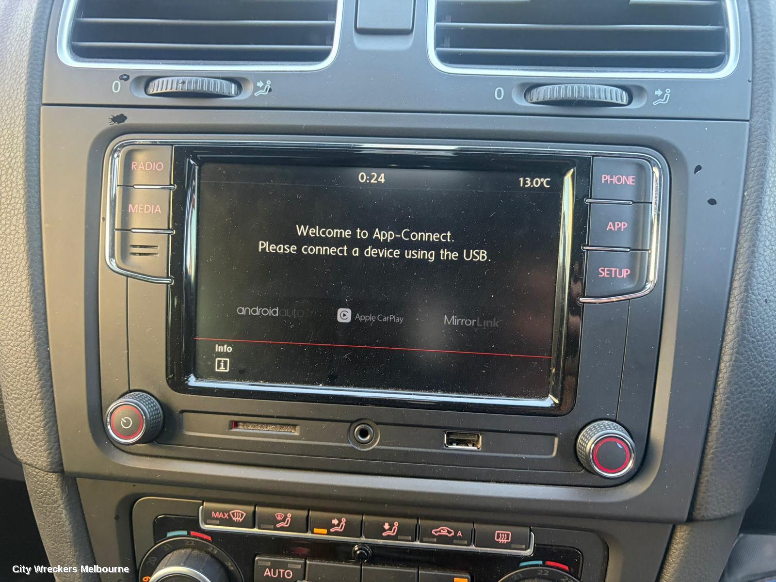 VOLKSWAGEN GOLF RADIO/CD/DVD/SAT/TV, DISPLAY & HEAD UNIT (RNS510), GEN 6, 10/2008 - 01/2016 - Image 1